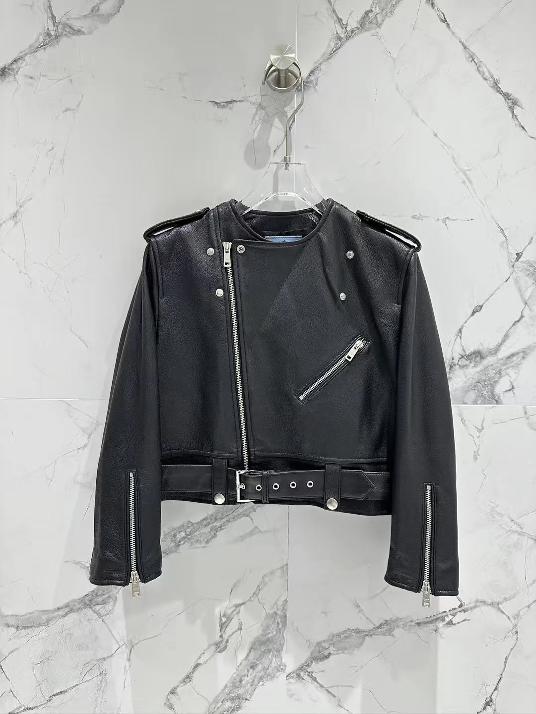 Кожаные Куртки И Дублёнки Женские Prada 13186427
