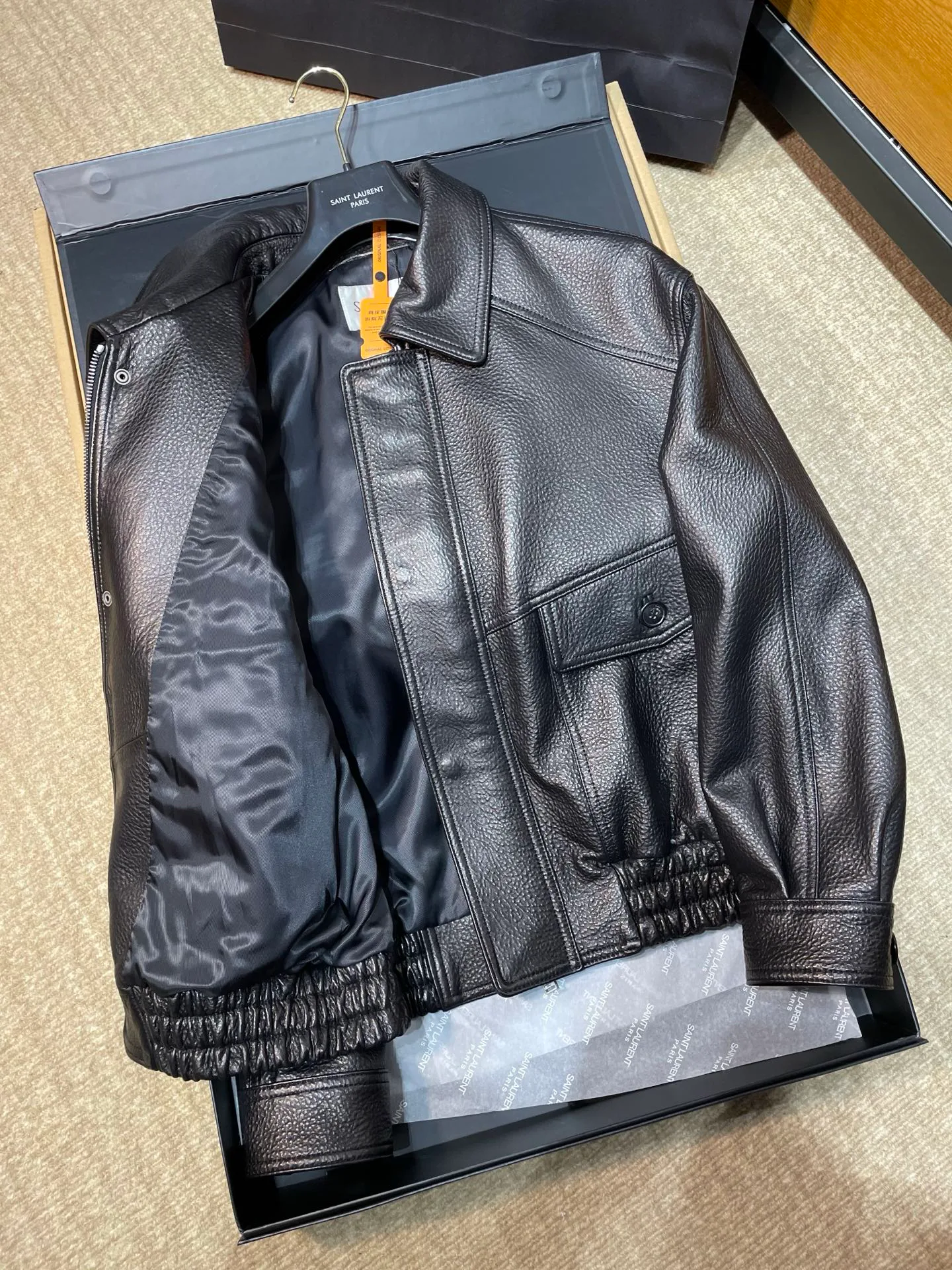 Кожаные Куртки И Дублёнки Мужские Saint Laurent 386374