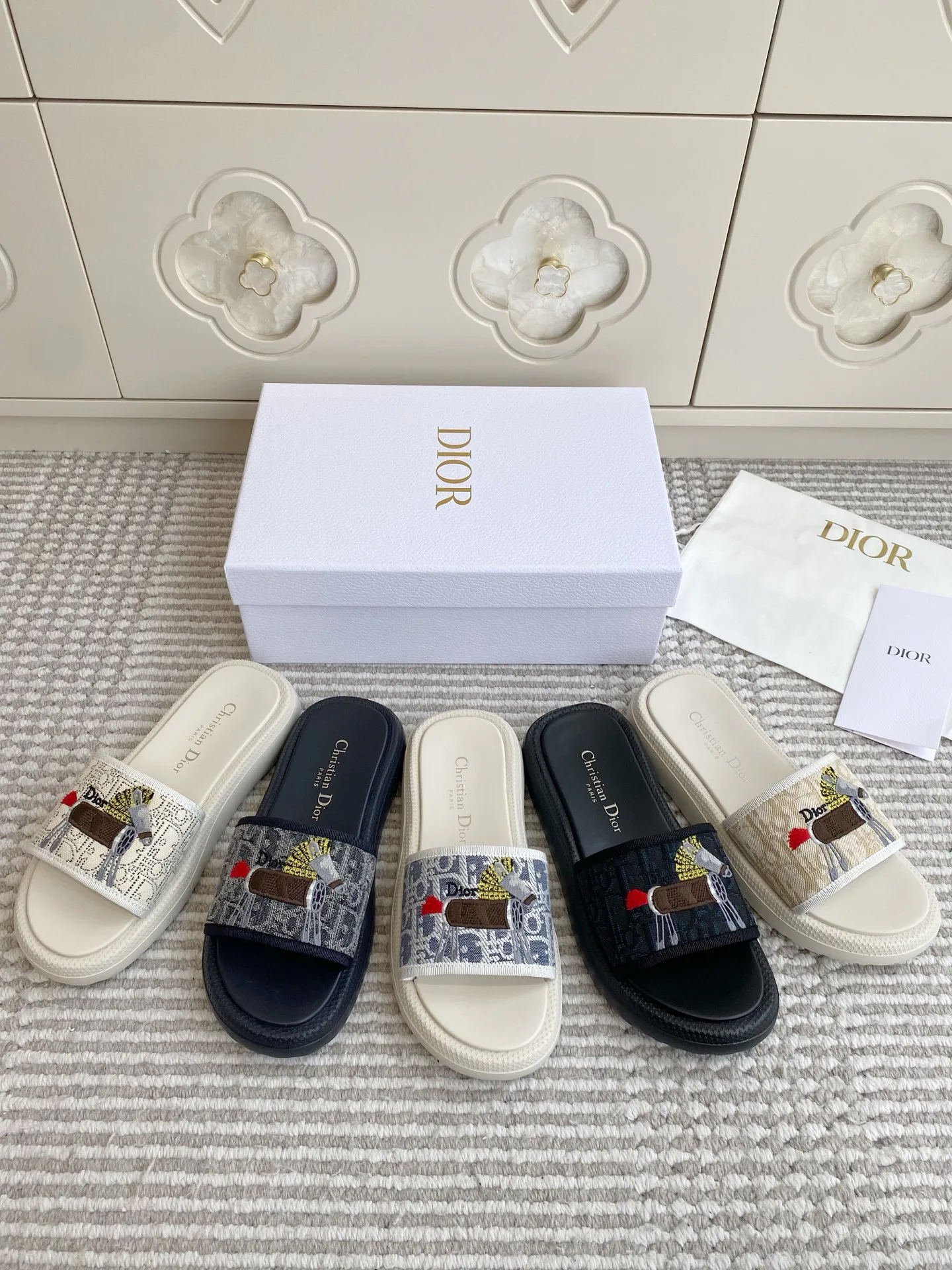 Шлепанцы Женские Christian Dior 11449502