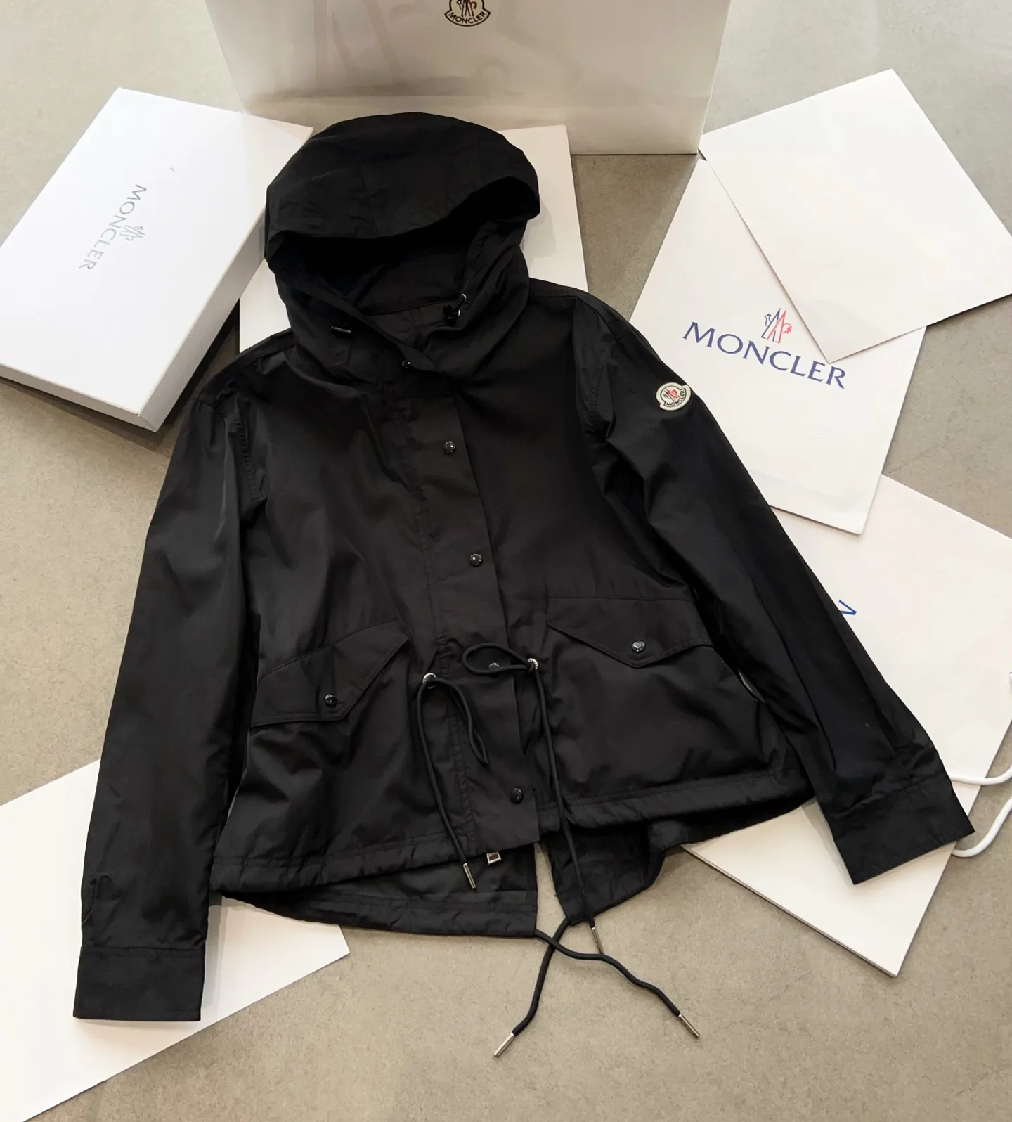 Куртки И Пуховики Женские Moncler 19231359