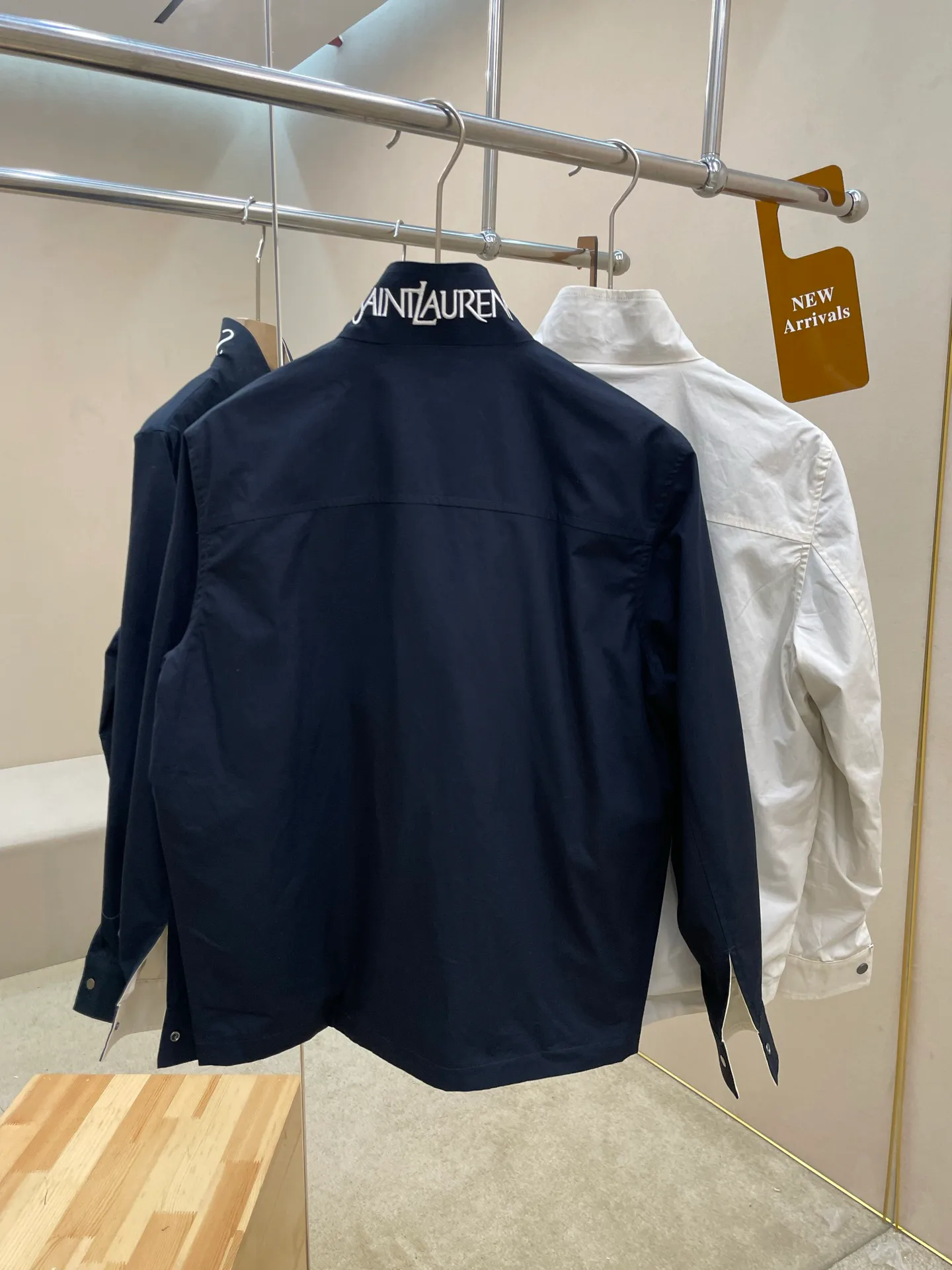Куртки И Пуховики Женские Saint Laurent 18052351
