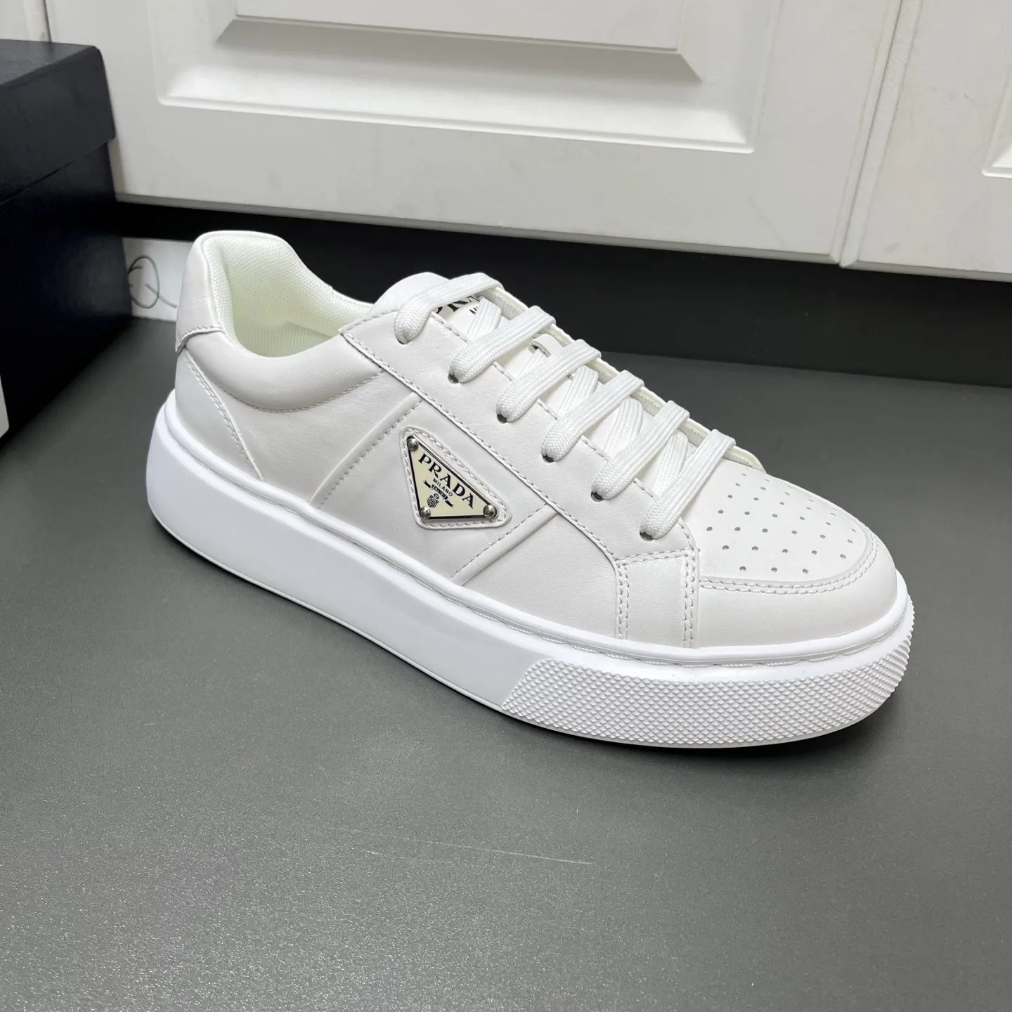 Кроссовки Мужские Prada 17457943