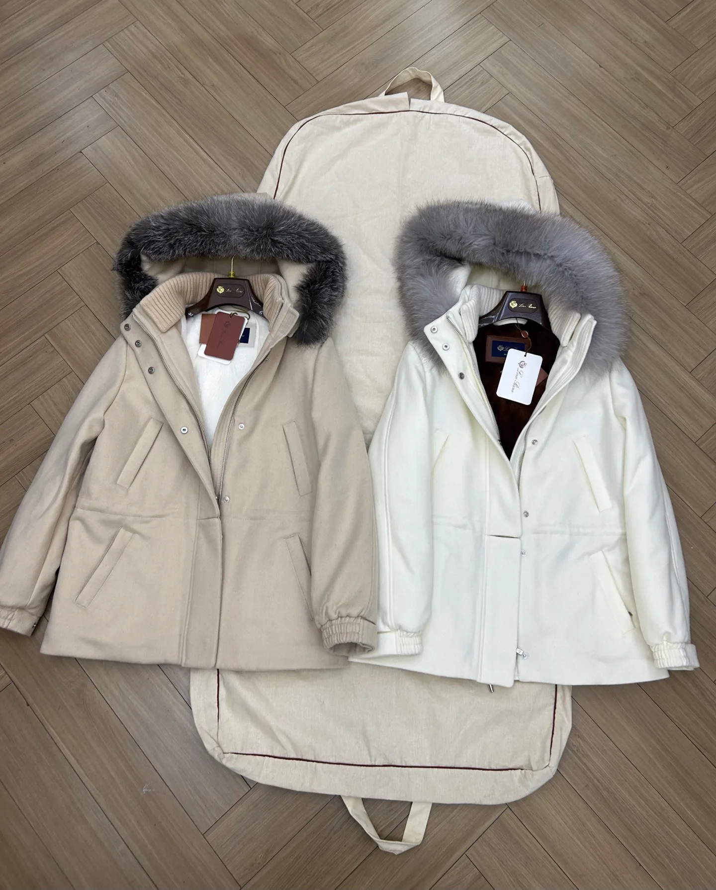 Куртки И Пуховики Женские Loro Piana 2270118