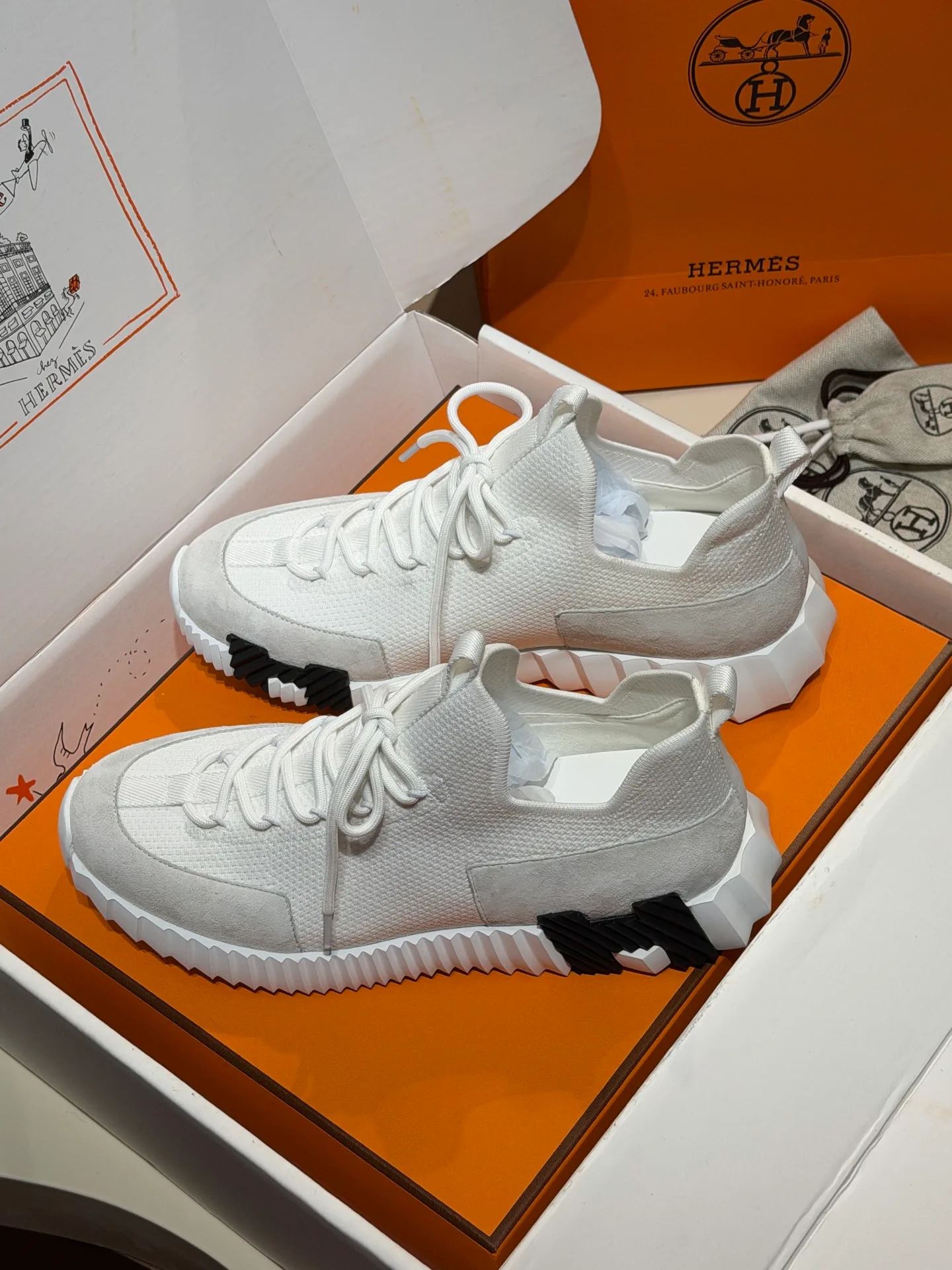 Кроссовки Женские Hermes 554602
