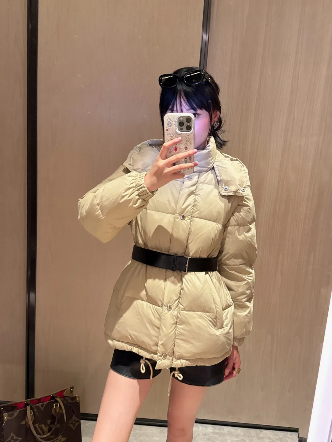 Пуховики Женские Prada 2102