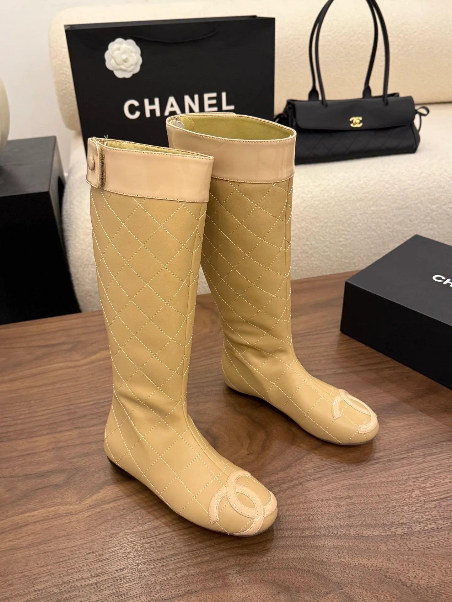 Сапоги Женские Chanel 18275738