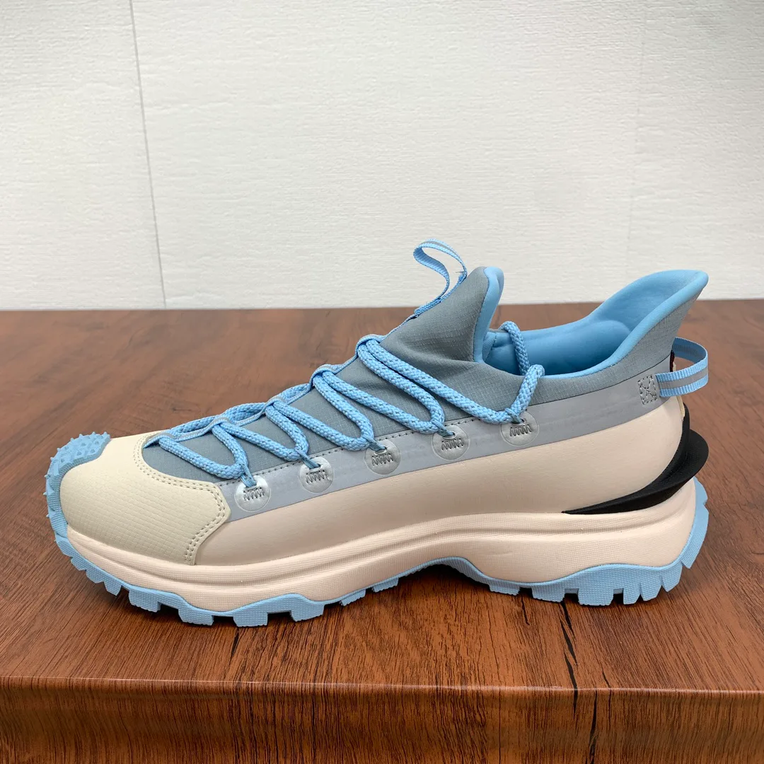 Кроссовки Женские Moncler 13136195