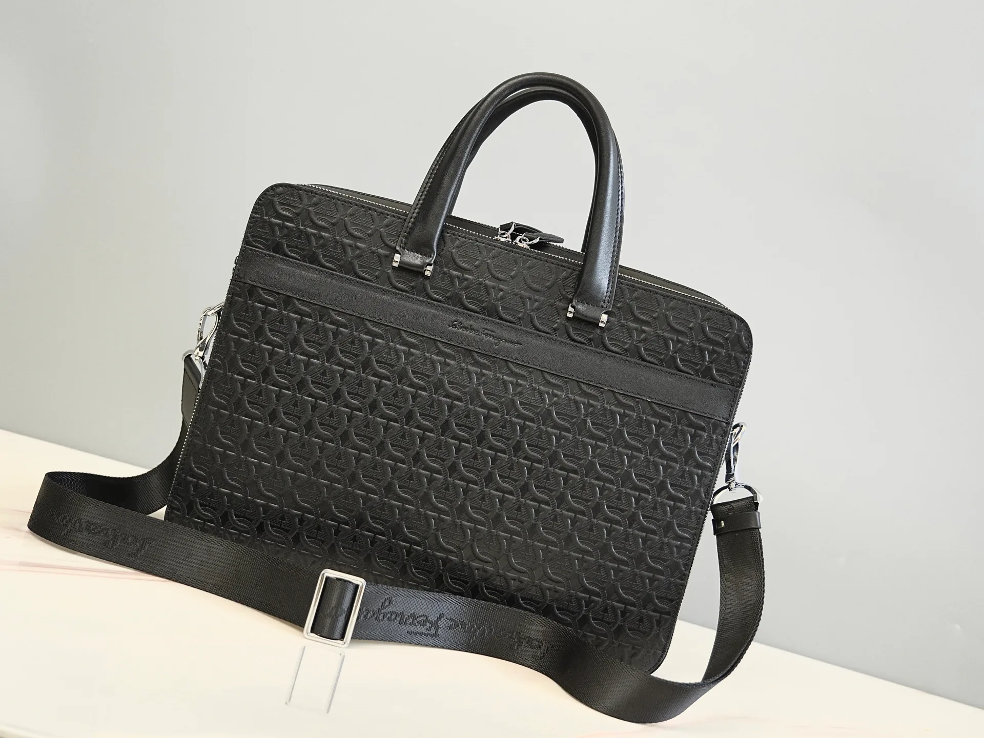 Кожаные Куртки И Дублёнки Мужские Salvatore Ferragamo 12723972