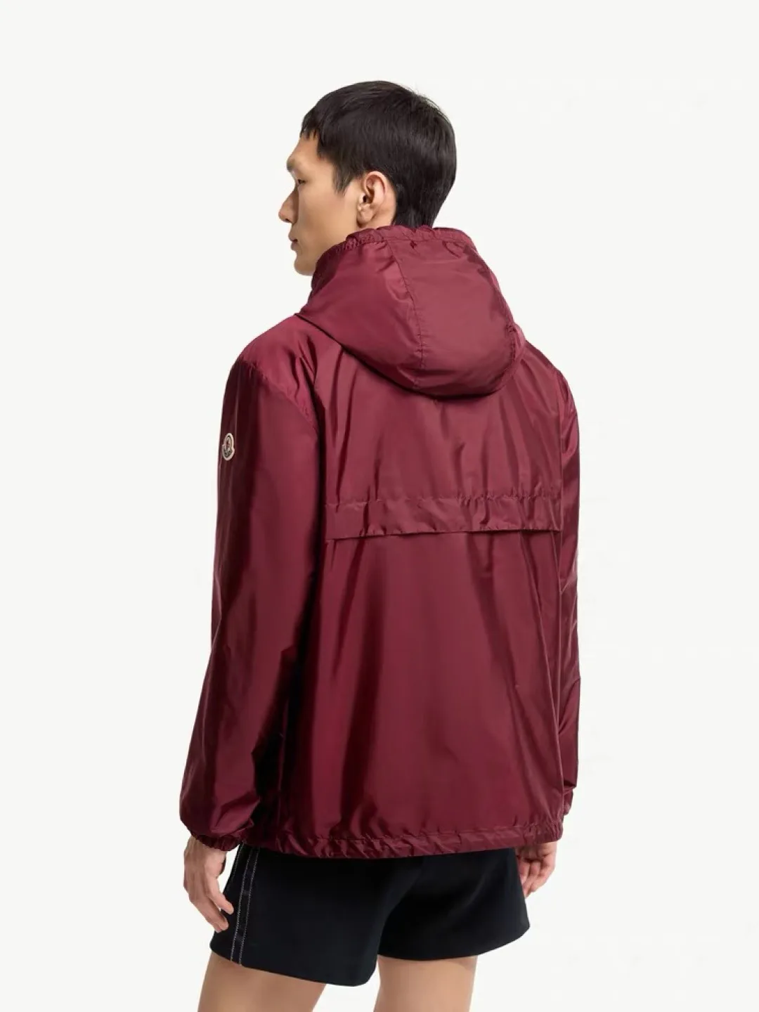 Куртки И Пуховики Женские Moncler 18002114