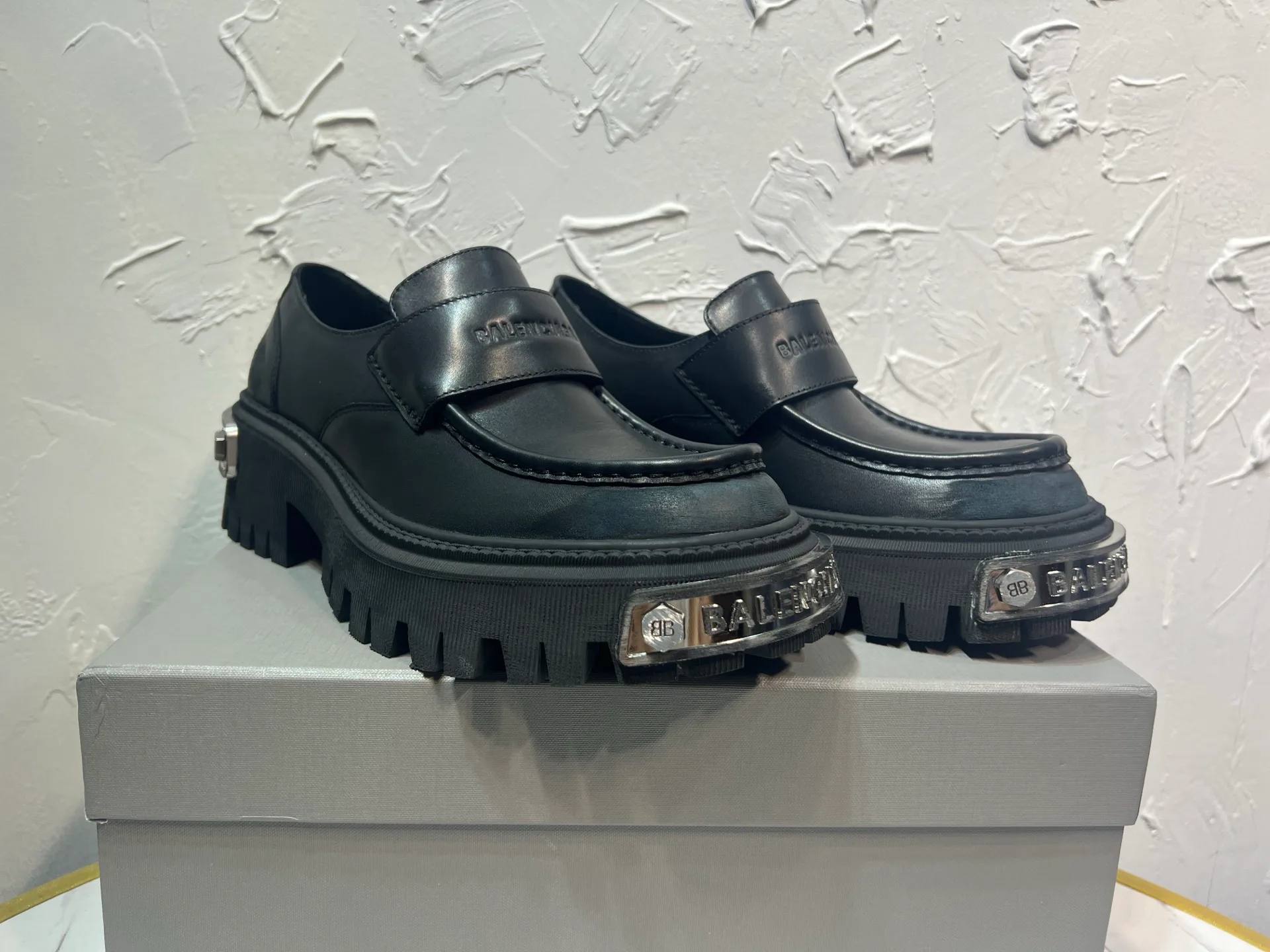 Лоферы Женские Balenciaga 272050