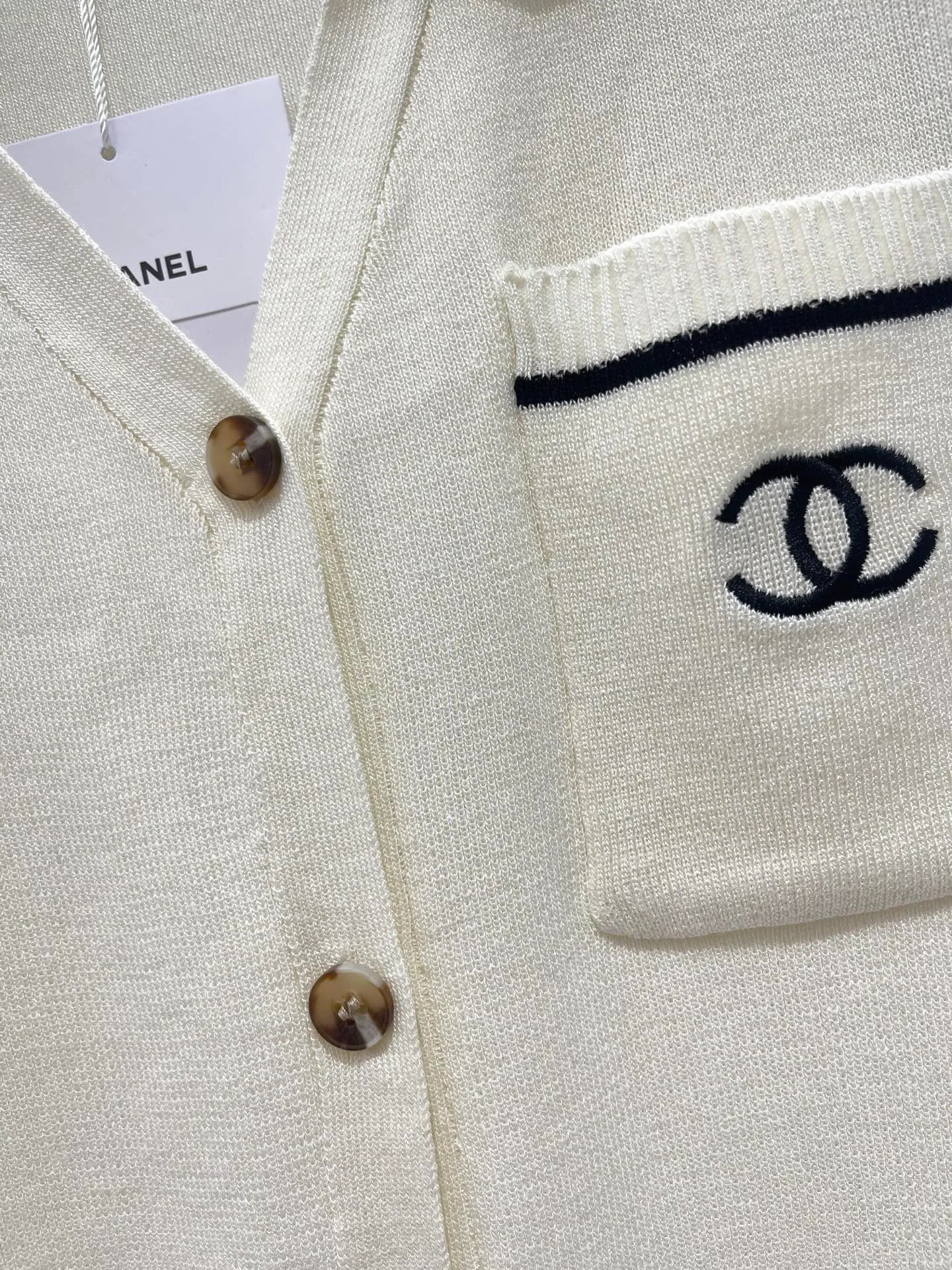 Жилеты Женские Chanel 16969976