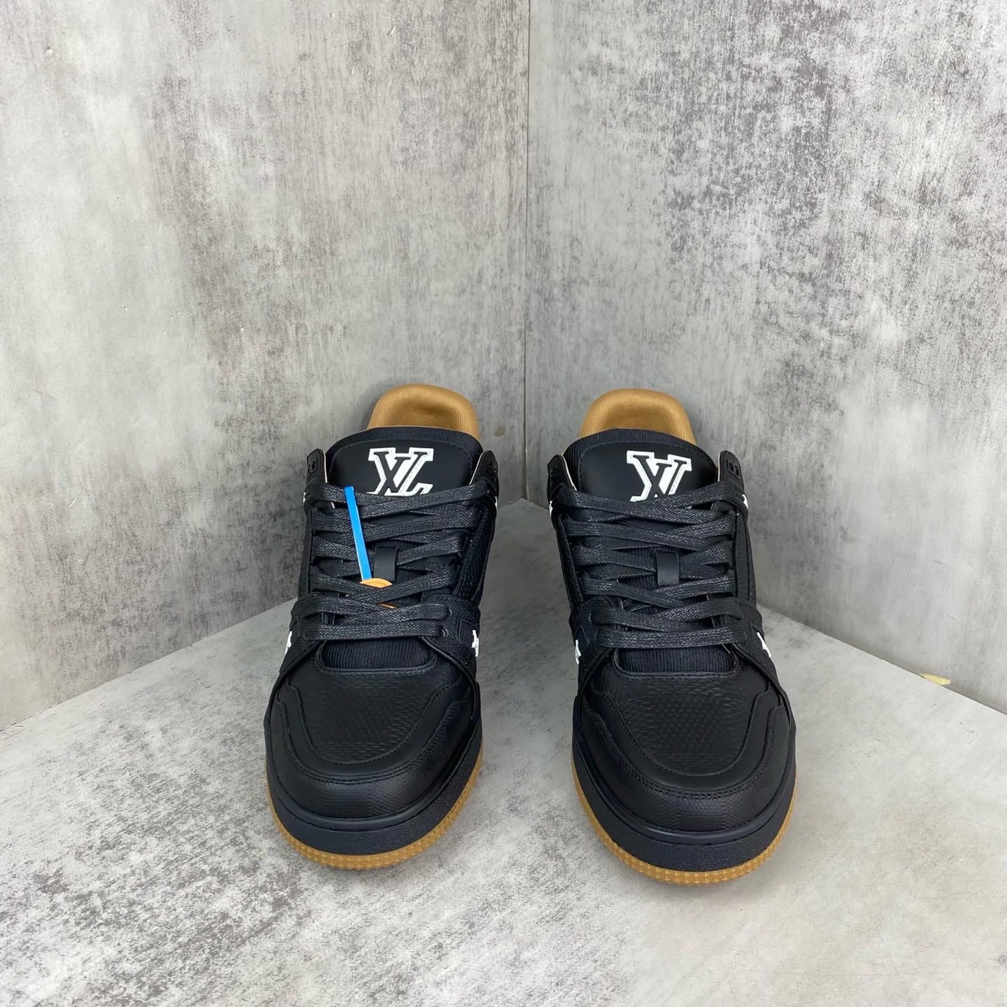 Кроссовки Женские Louis Vuitton 155148