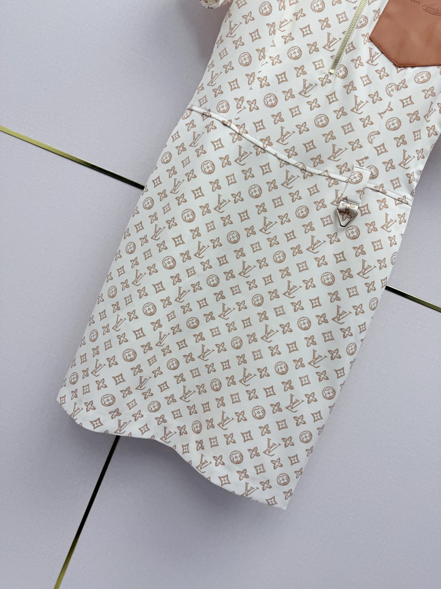 Платья Женские Louis Vuitton 10058344