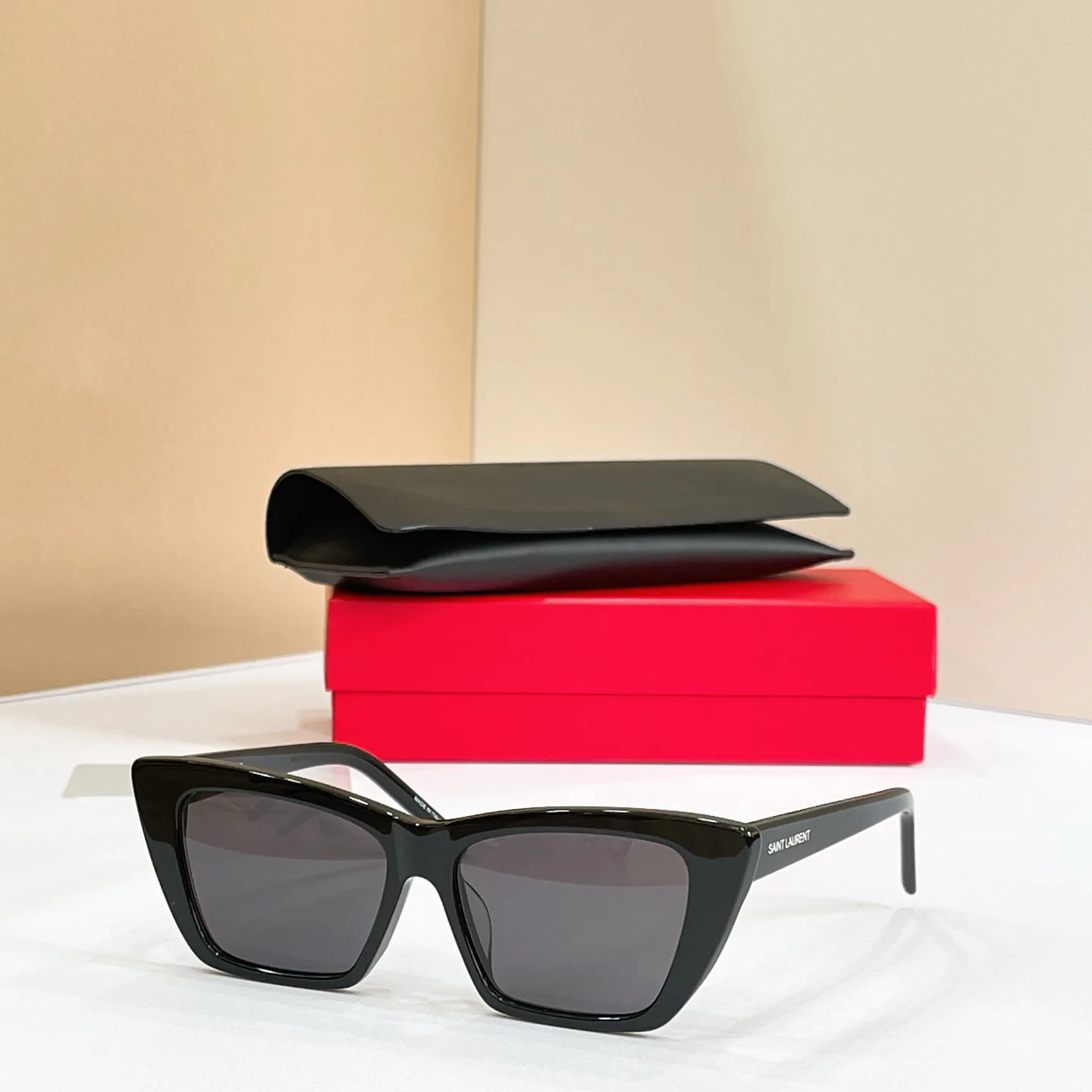 Очки Saint Laurent 17495848