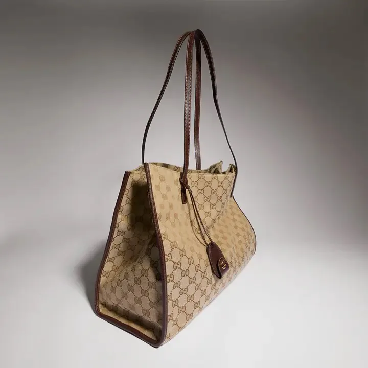 Классические Сумки Женские Gucci 12795270