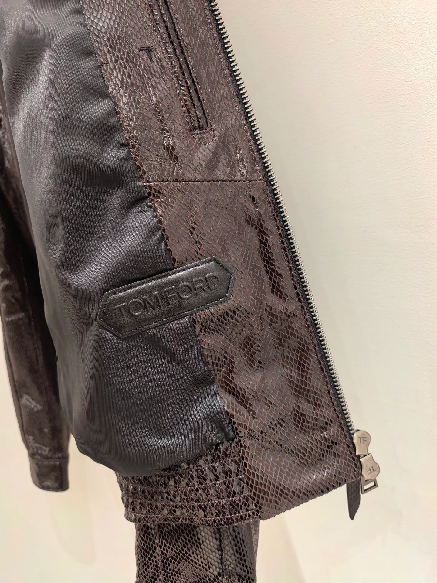 Куртки И Пуховики Мужские Tom Ford 392619