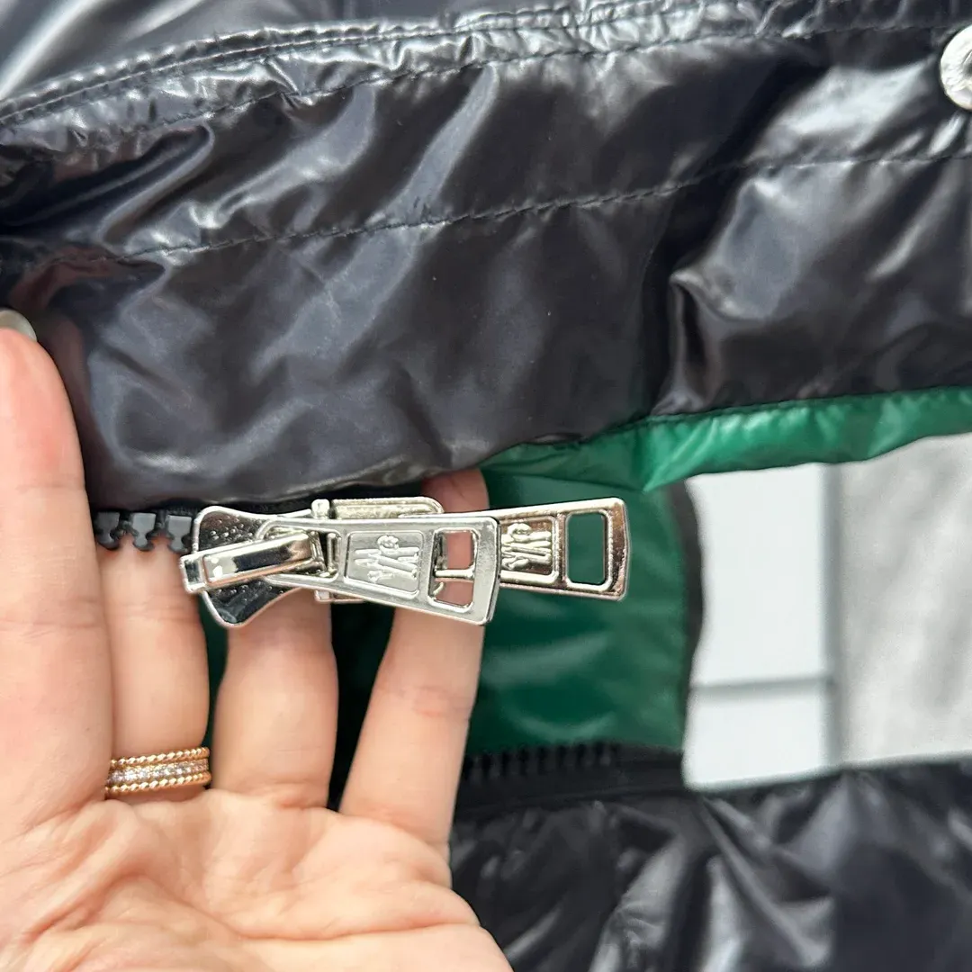 Куртки И Пуховики Мужские Moncler 448408
