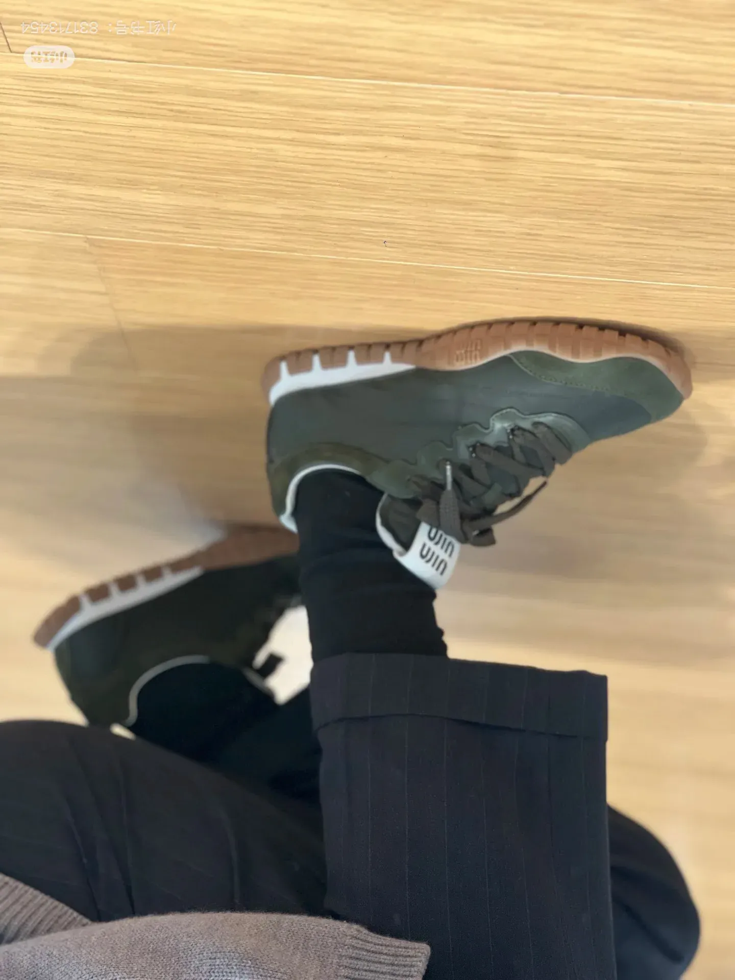 Кроссовки Женские Miu Miu 10951