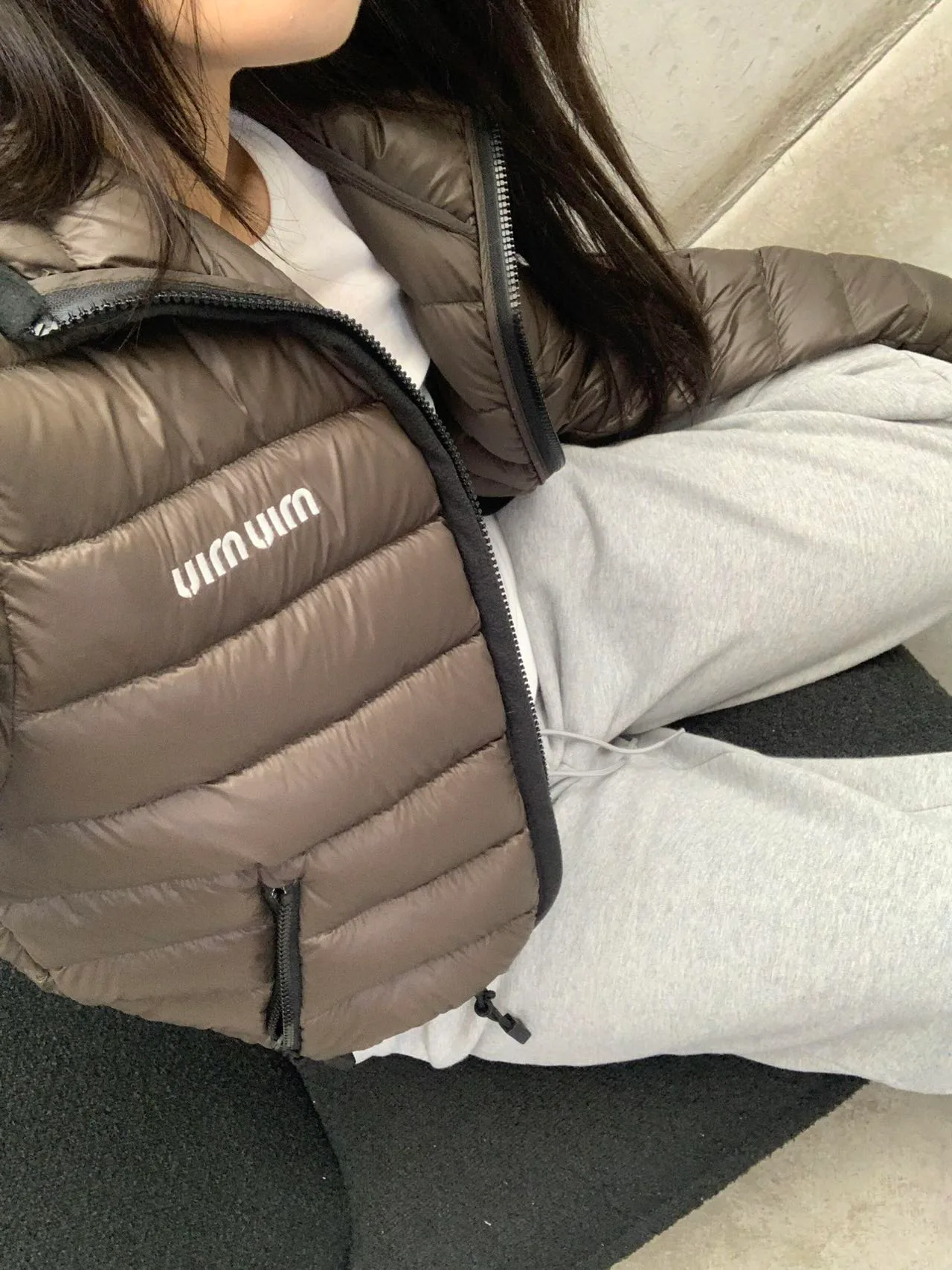 Куртки И Пуховики Женские Miu Miu 1857624