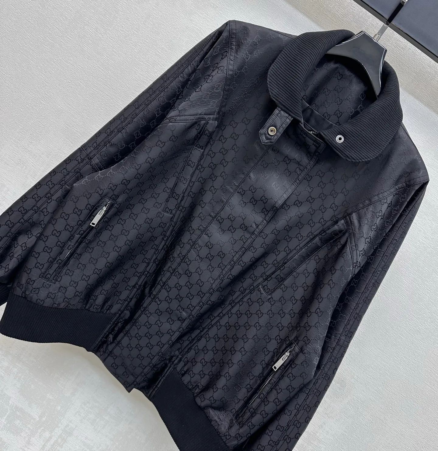 Куртки И Пуховики Мужские Gucci 14278168