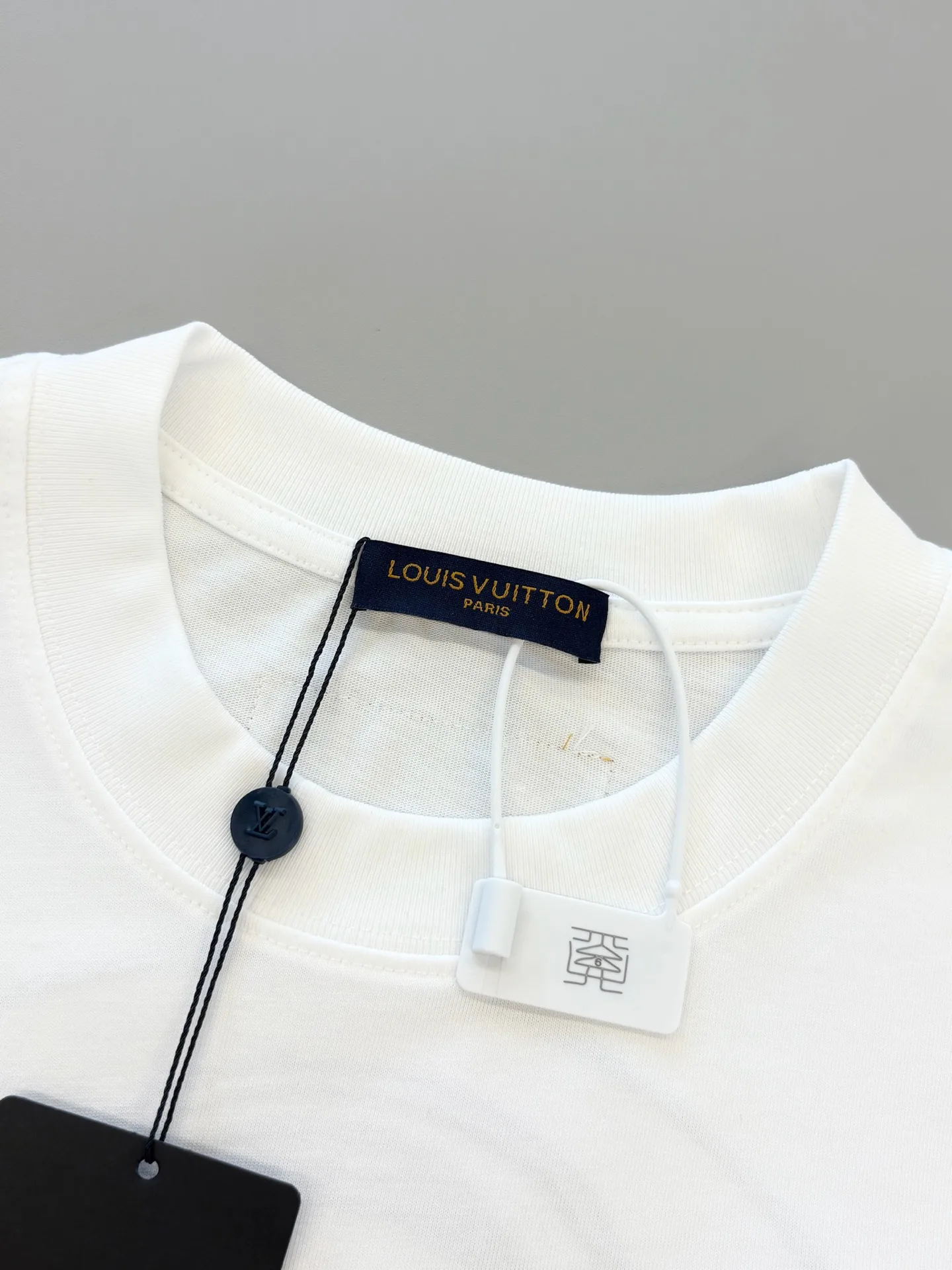 Футболки Женские Louis Vuitton 11411244