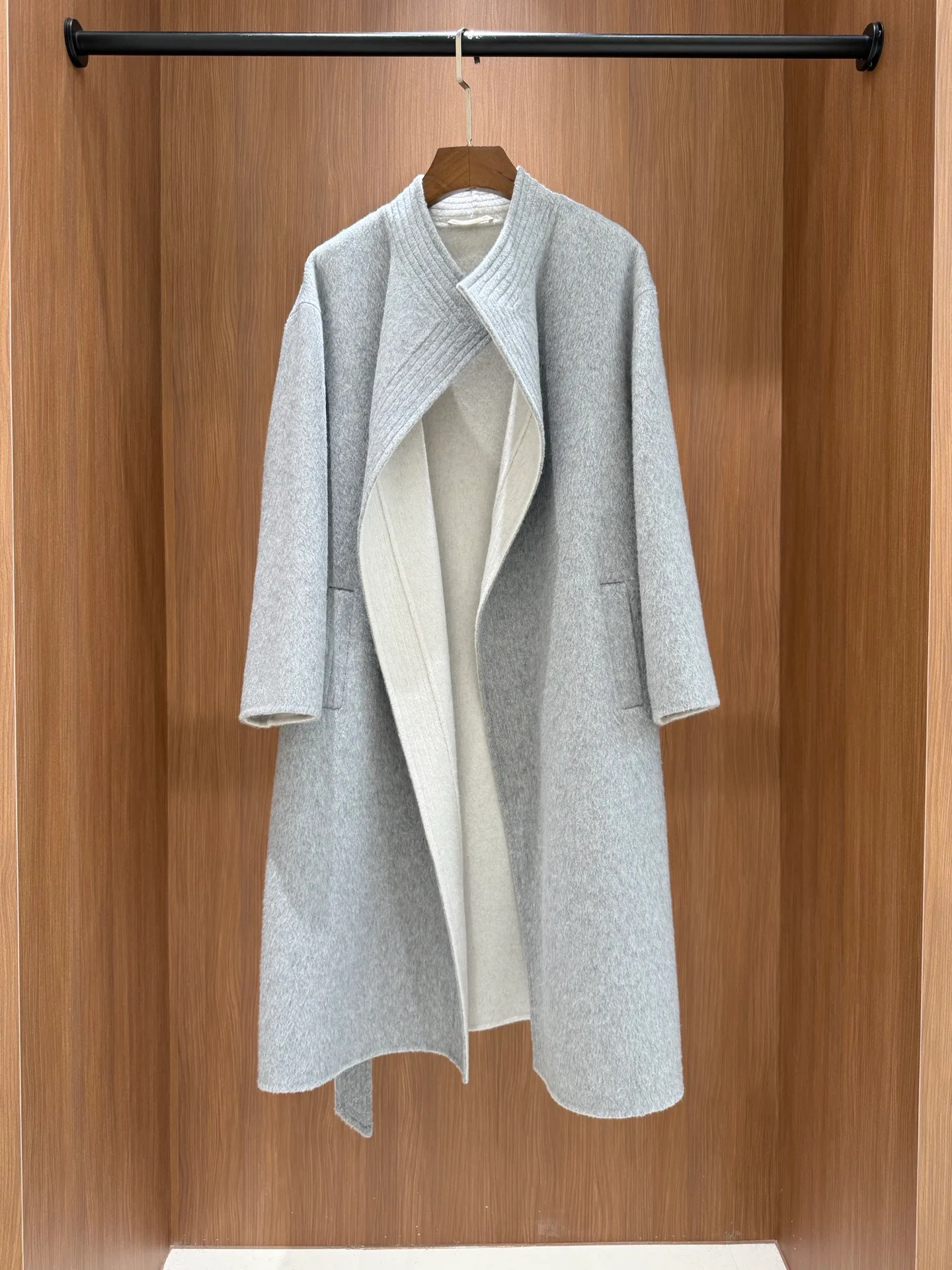Пальто Женские Loro Piana 5602657