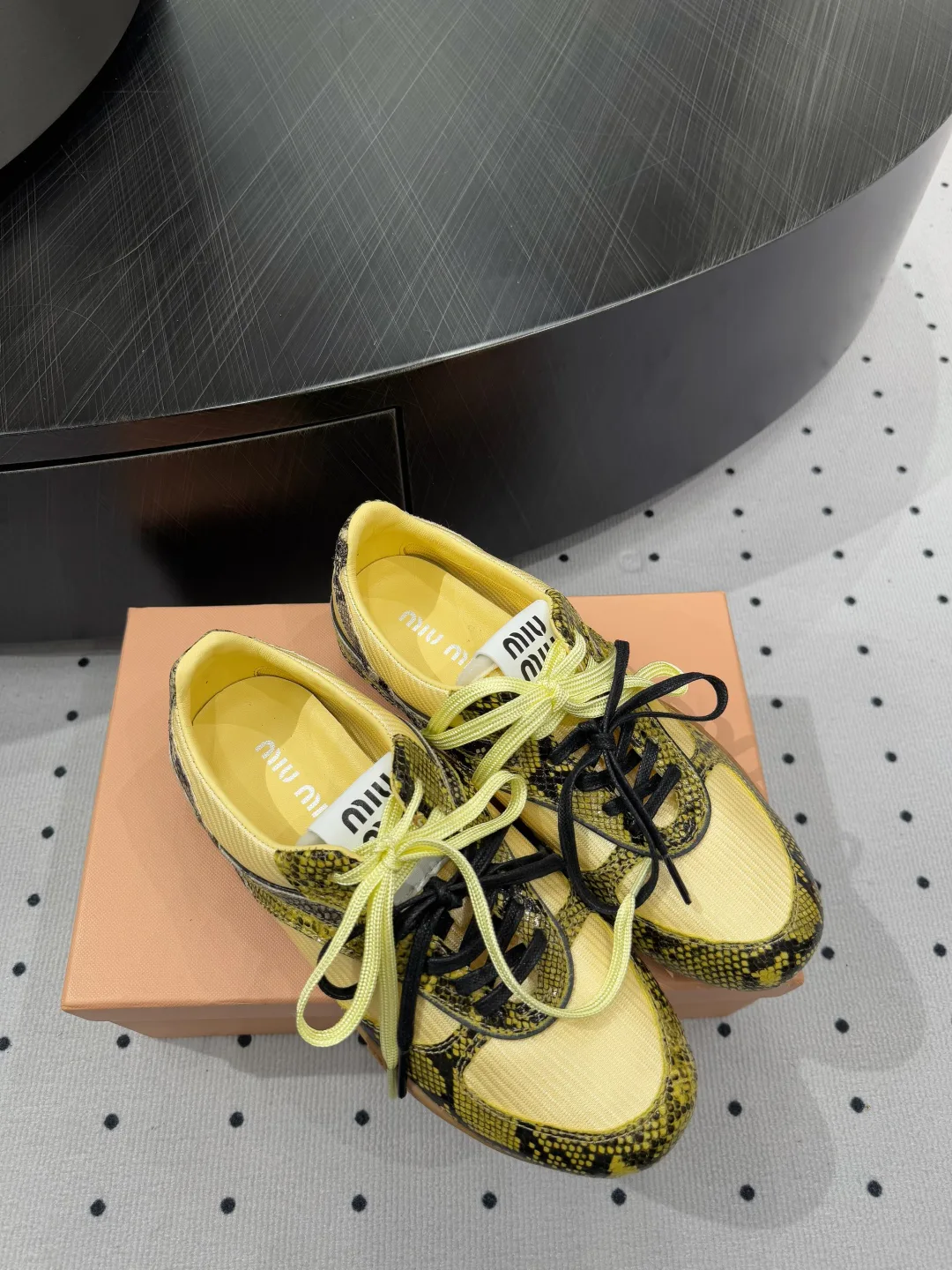 Кроссовки Женские Miu Miu 36066