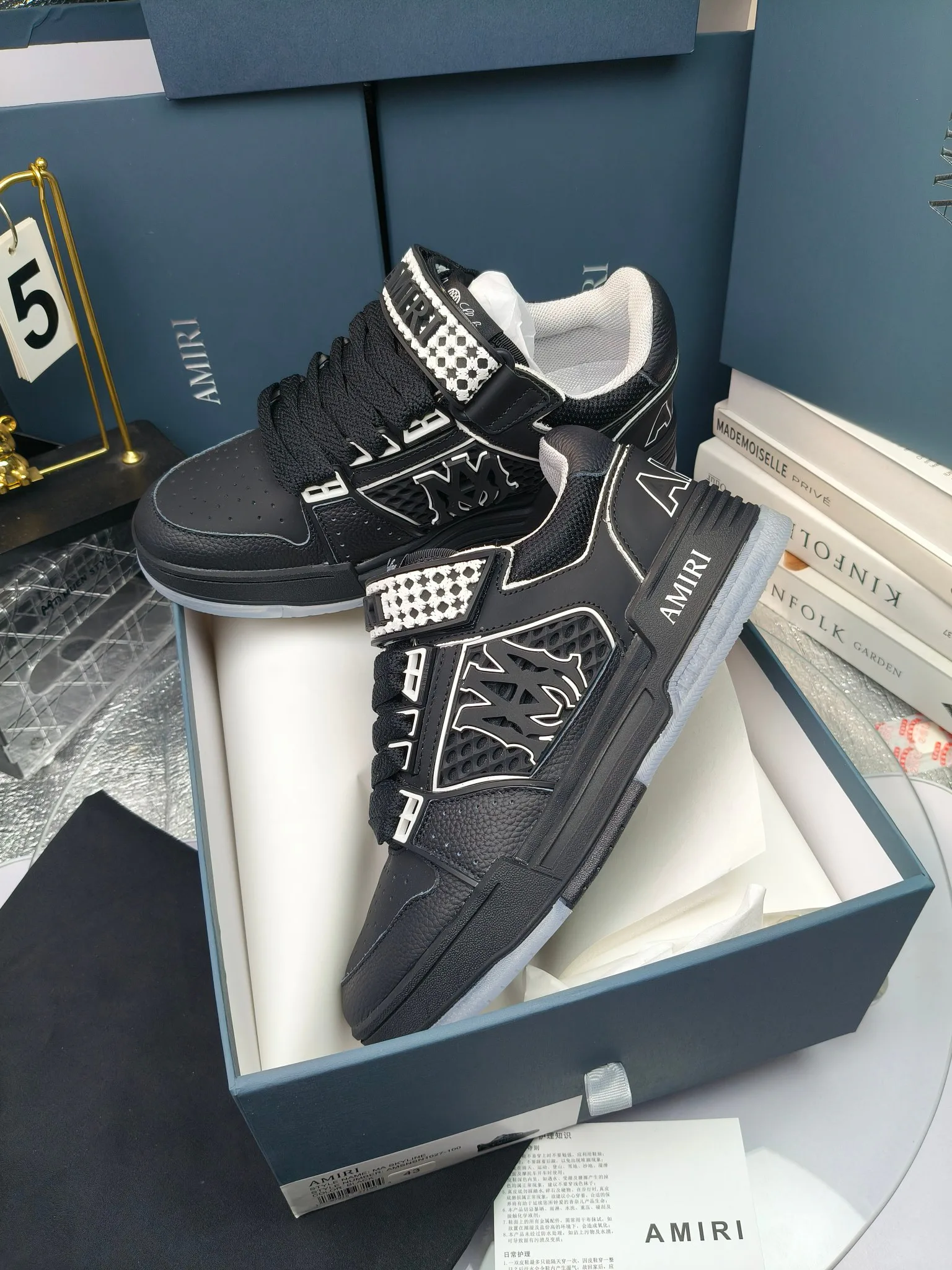 Кроссовки Женские Amiri 17515002