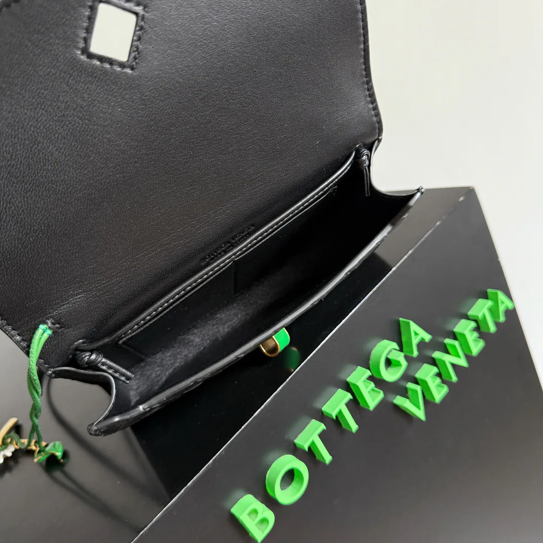 Классические Сумки Женские Bottega Veneta 11255492