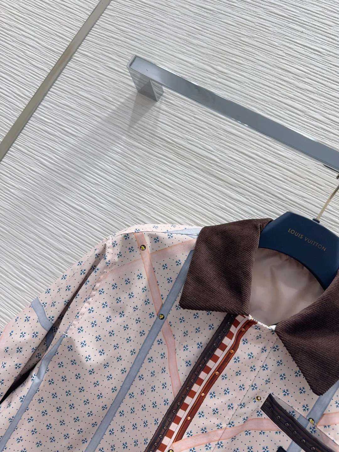 Пальто Женские Louis Vuitton 11673945