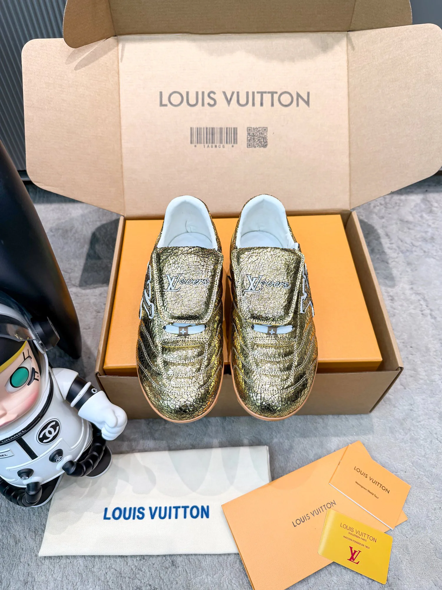 Кроссовки Женские Louis Vuitton 1446583