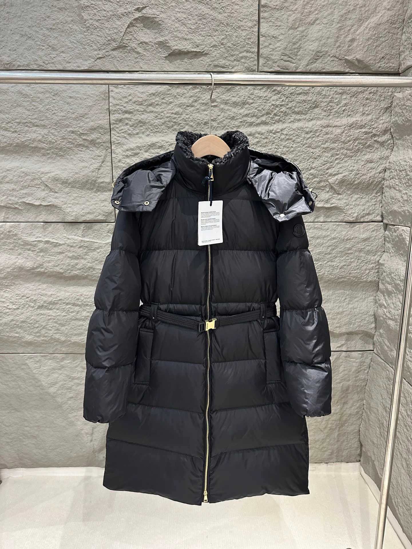 Куртки И Пуховики Женские Moncler 18609643