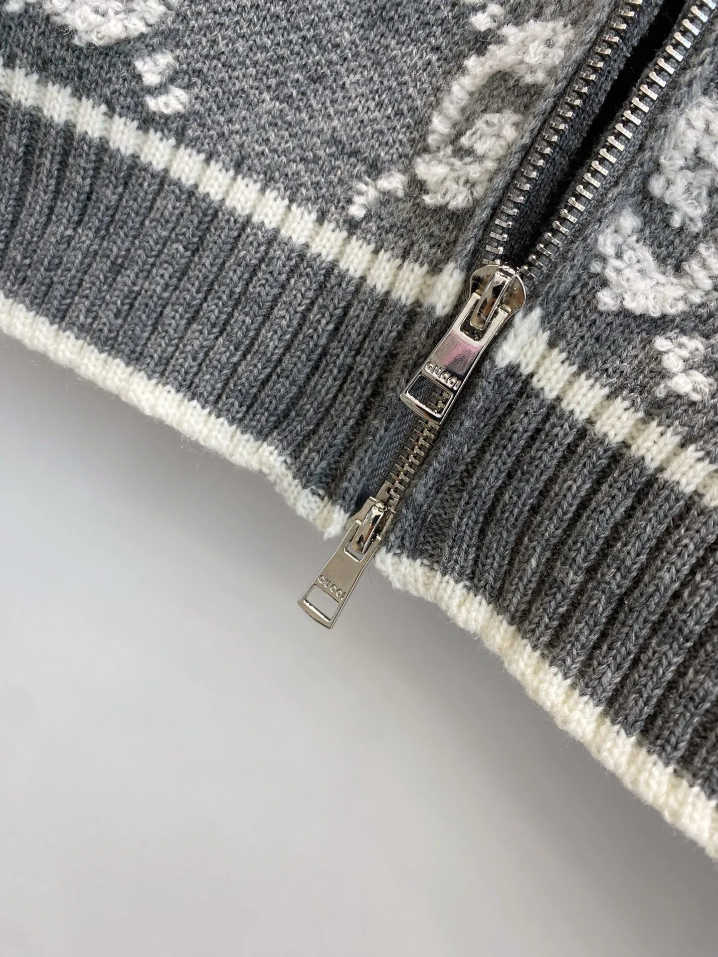 Джемперы И Свитеры Женские Gucci 18238819