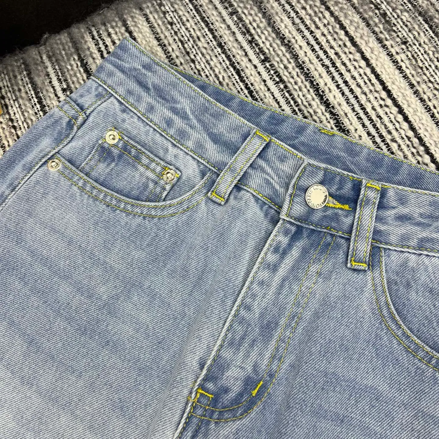 Джинсы Женские Louis Vuitton 11626861