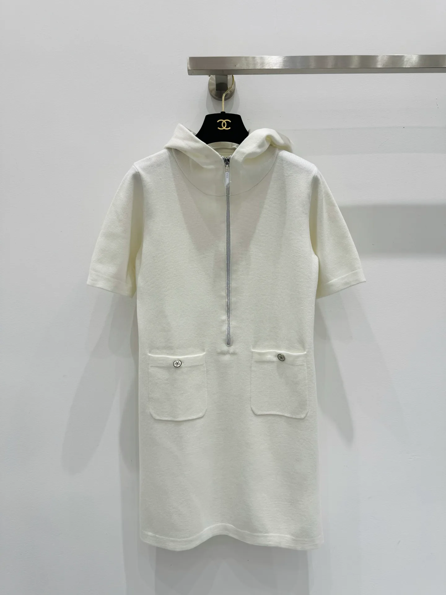 Платья Женские Chanel 11305927
