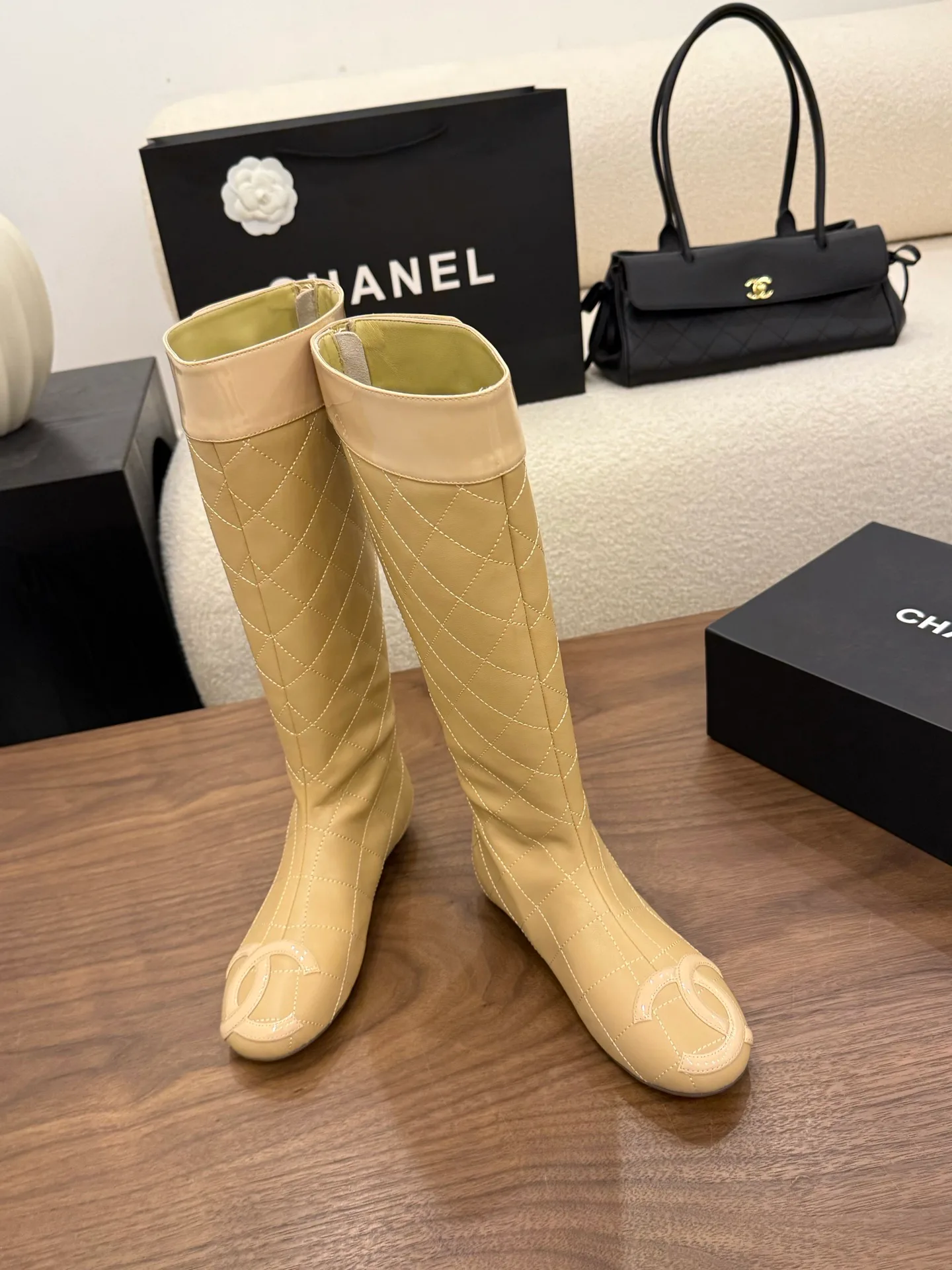 Сапоги Женские Chanel 18275738