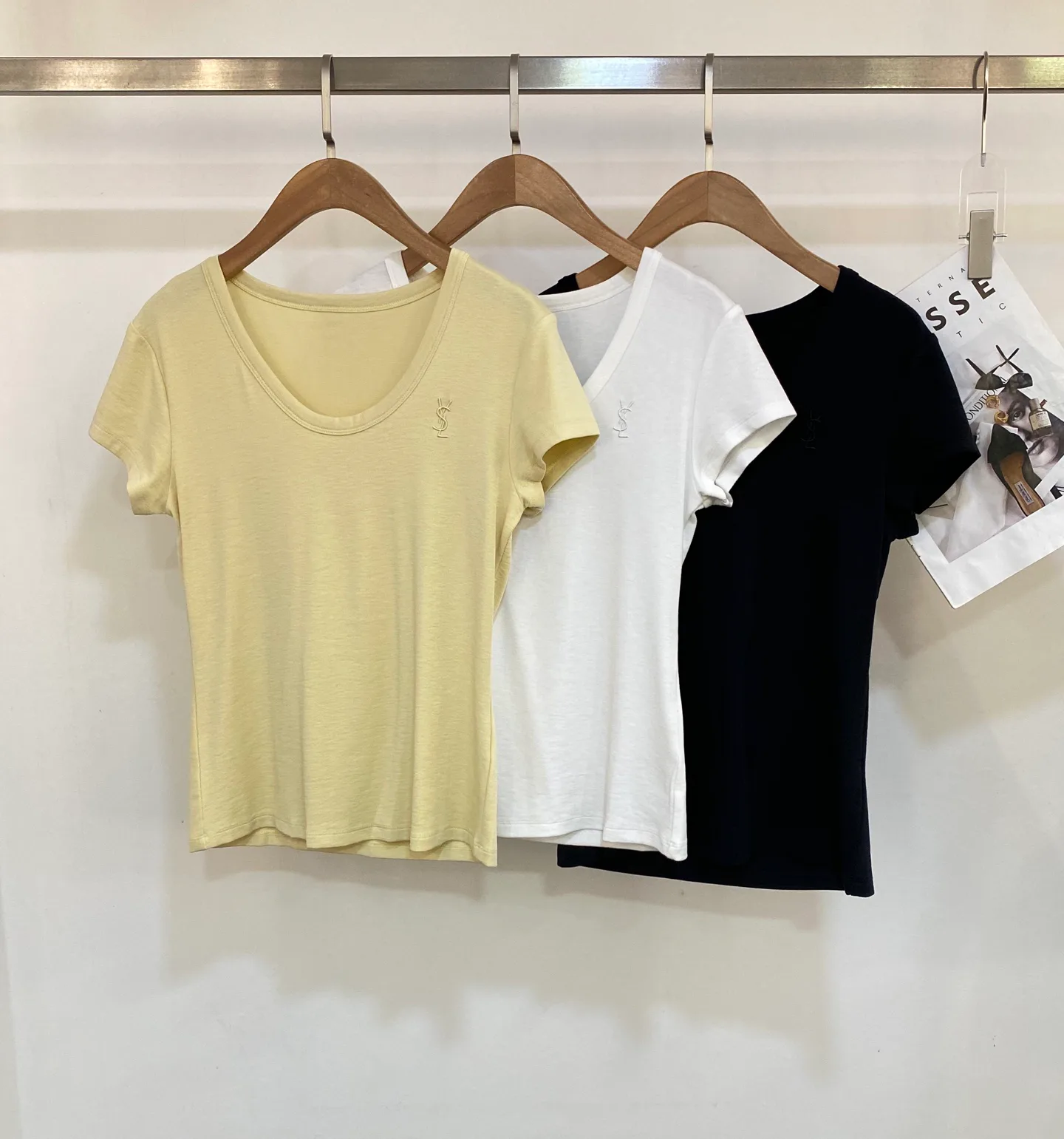 Футболки Женские Saint Laurent 17969