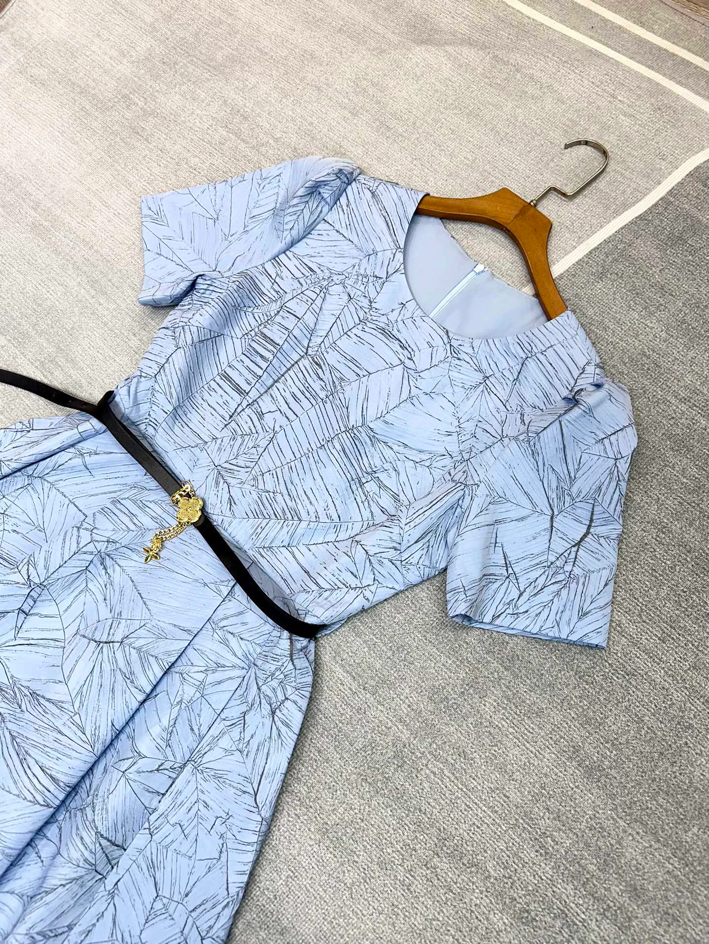 Платья Женские Louis Vuitton 22970