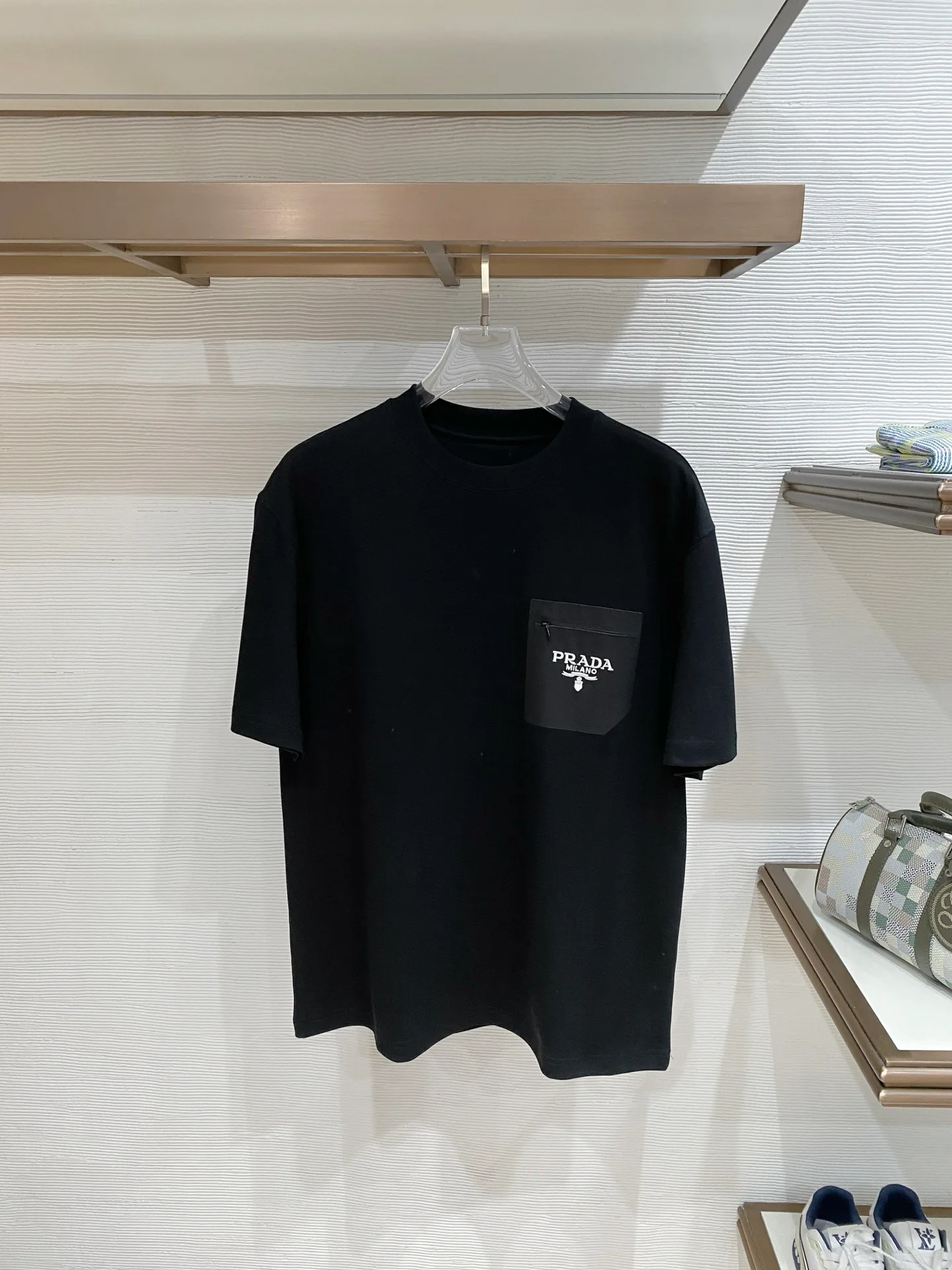 Футболки Мужские Prada 11584614