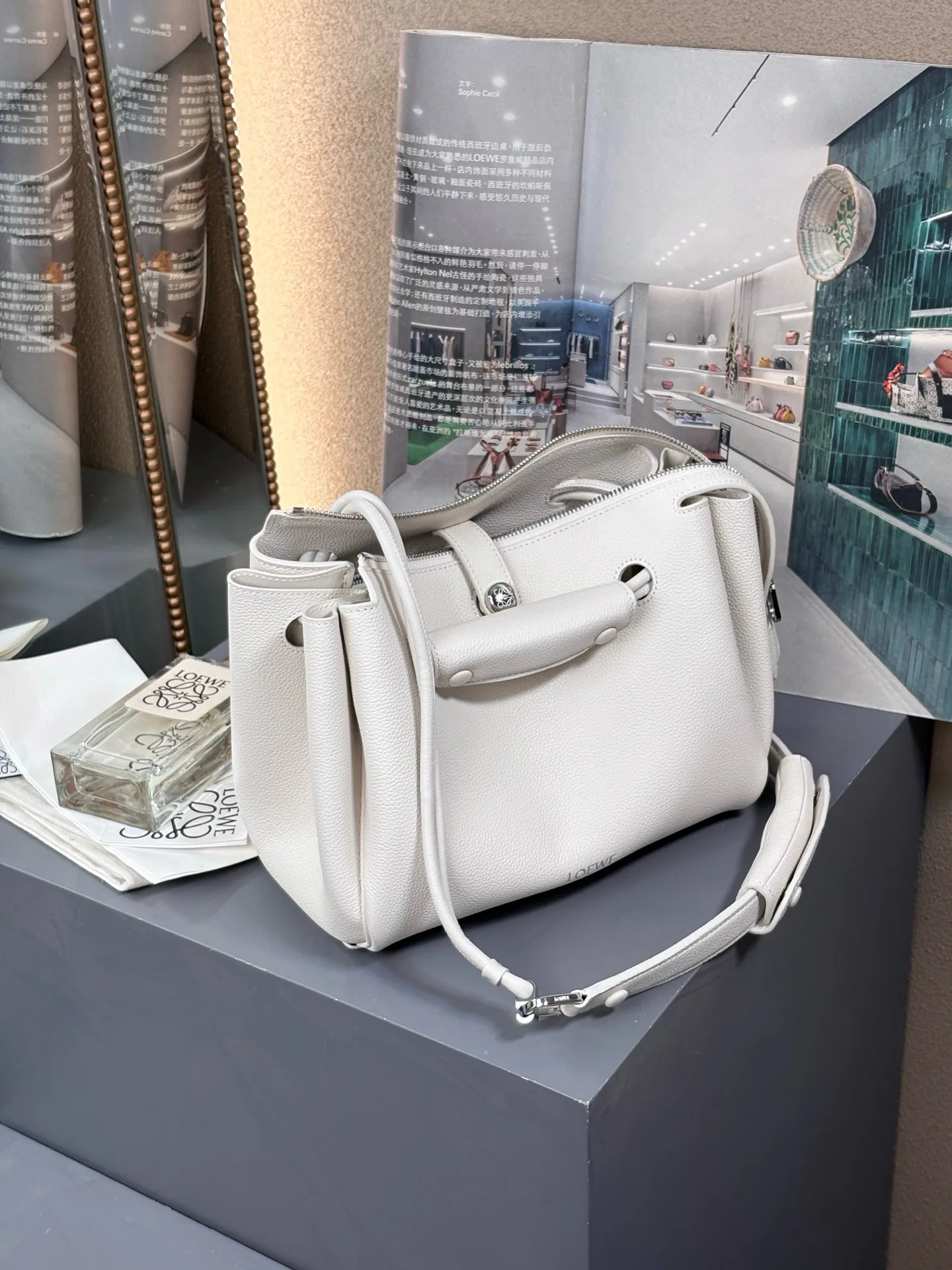 Классические Сумки Женские Loewe 11509162