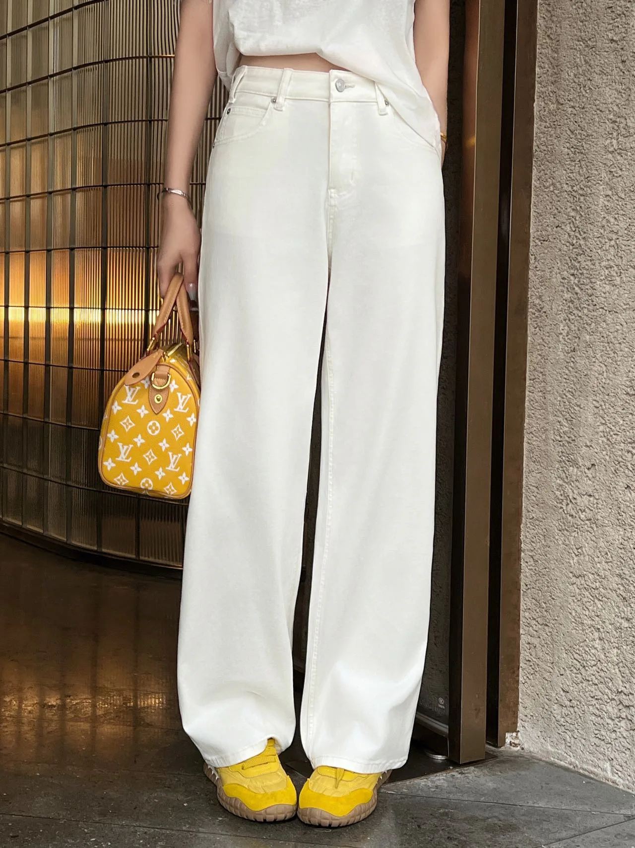 Джинсы Женские Chanel 13232039