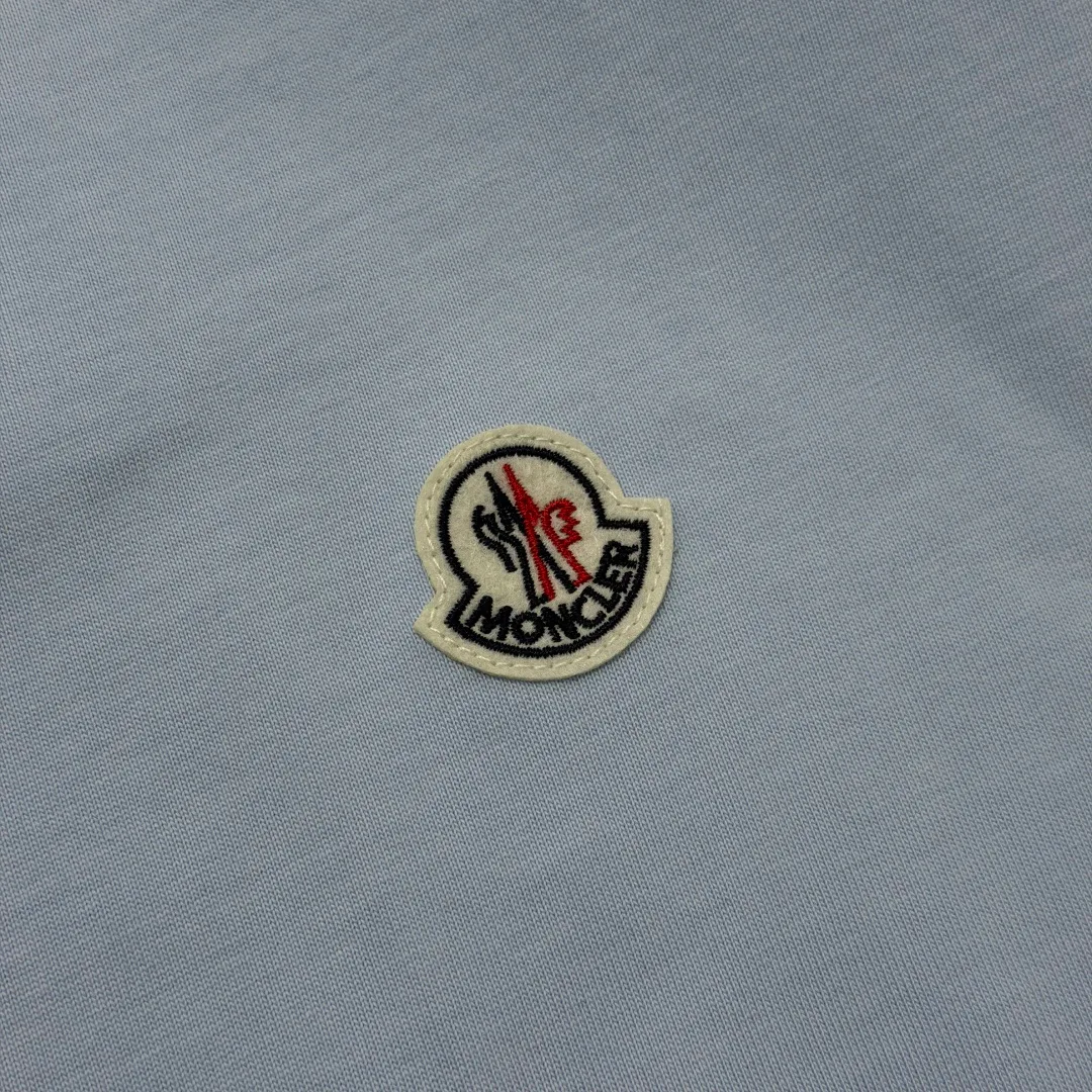 Футболки Мужские Moncler 3047342