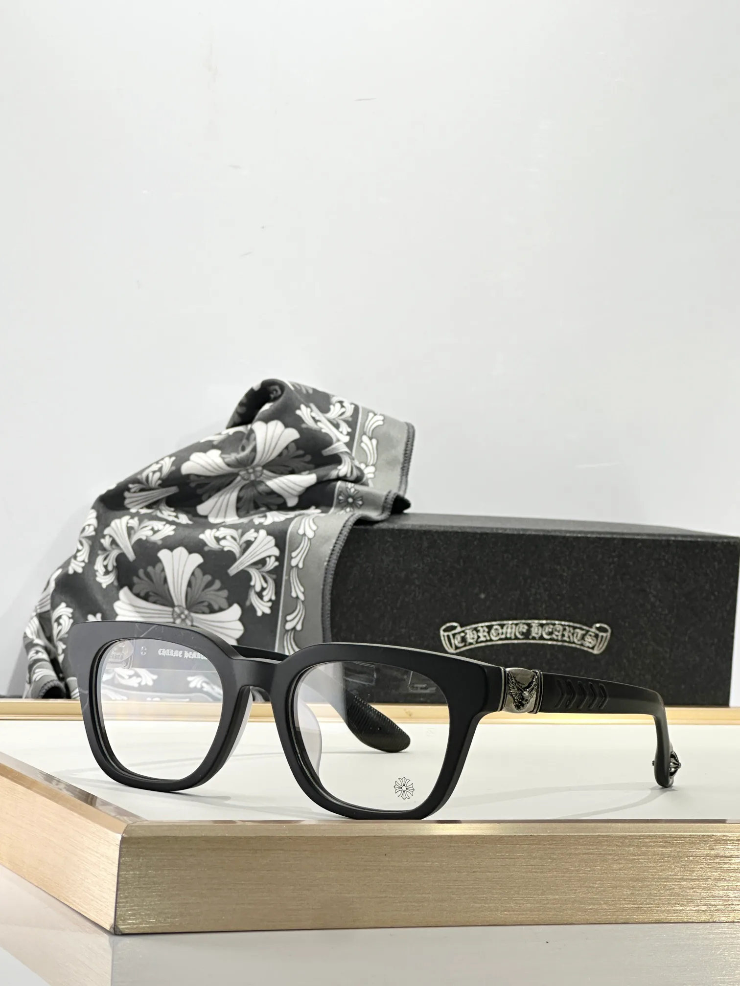 Очки Chrome Hearts 128355