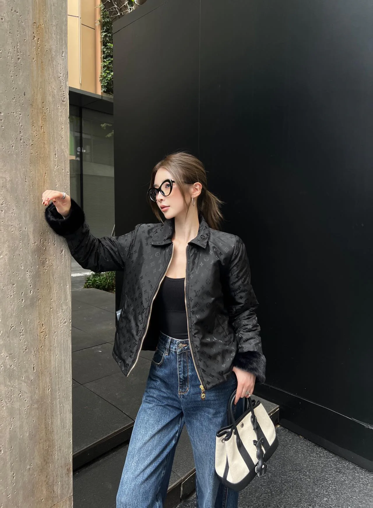 Куртки И Пуховики Женские Louis Vuitton 707011