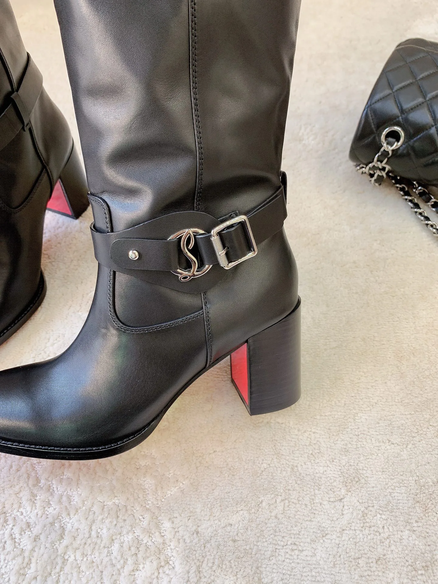 Сапоги Женские Christian Louboutin 17962788