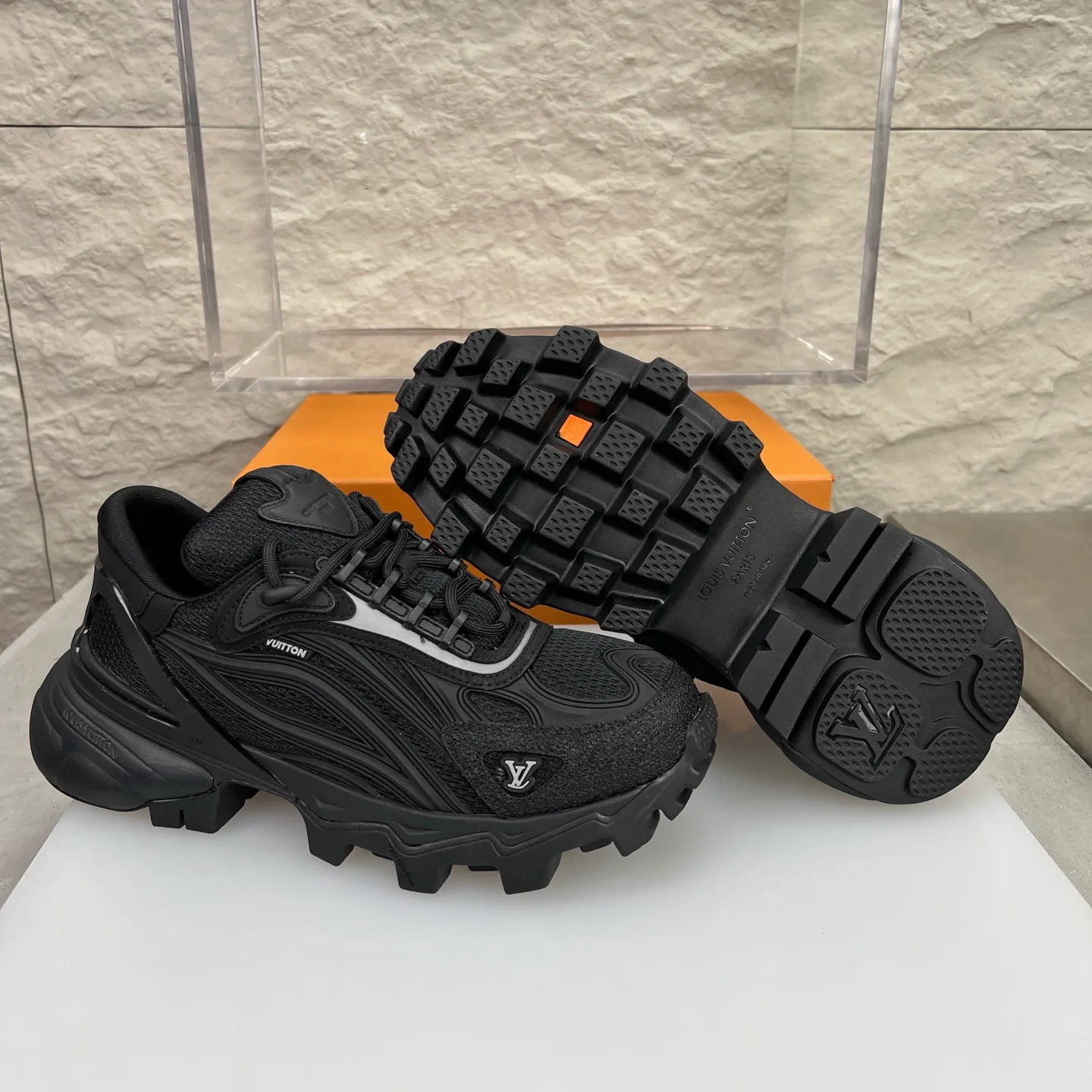 Кроссовки Мужские Louis Vuitton 4489115