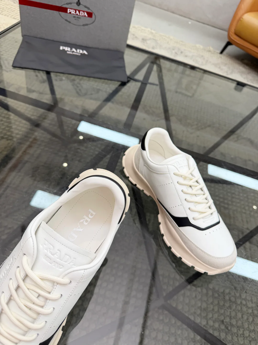 Кроссовки Мужские Prada 18346449
