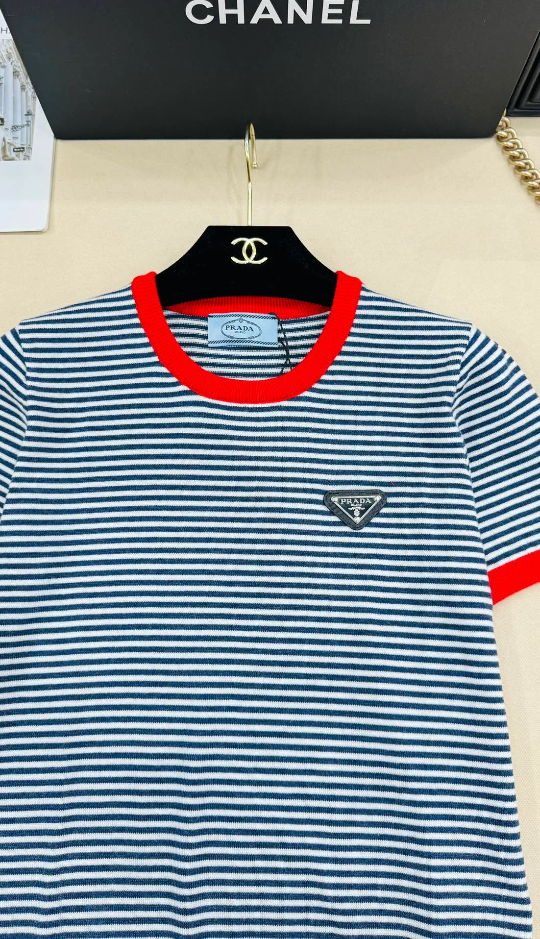 Футболки Женские Prada 11903757