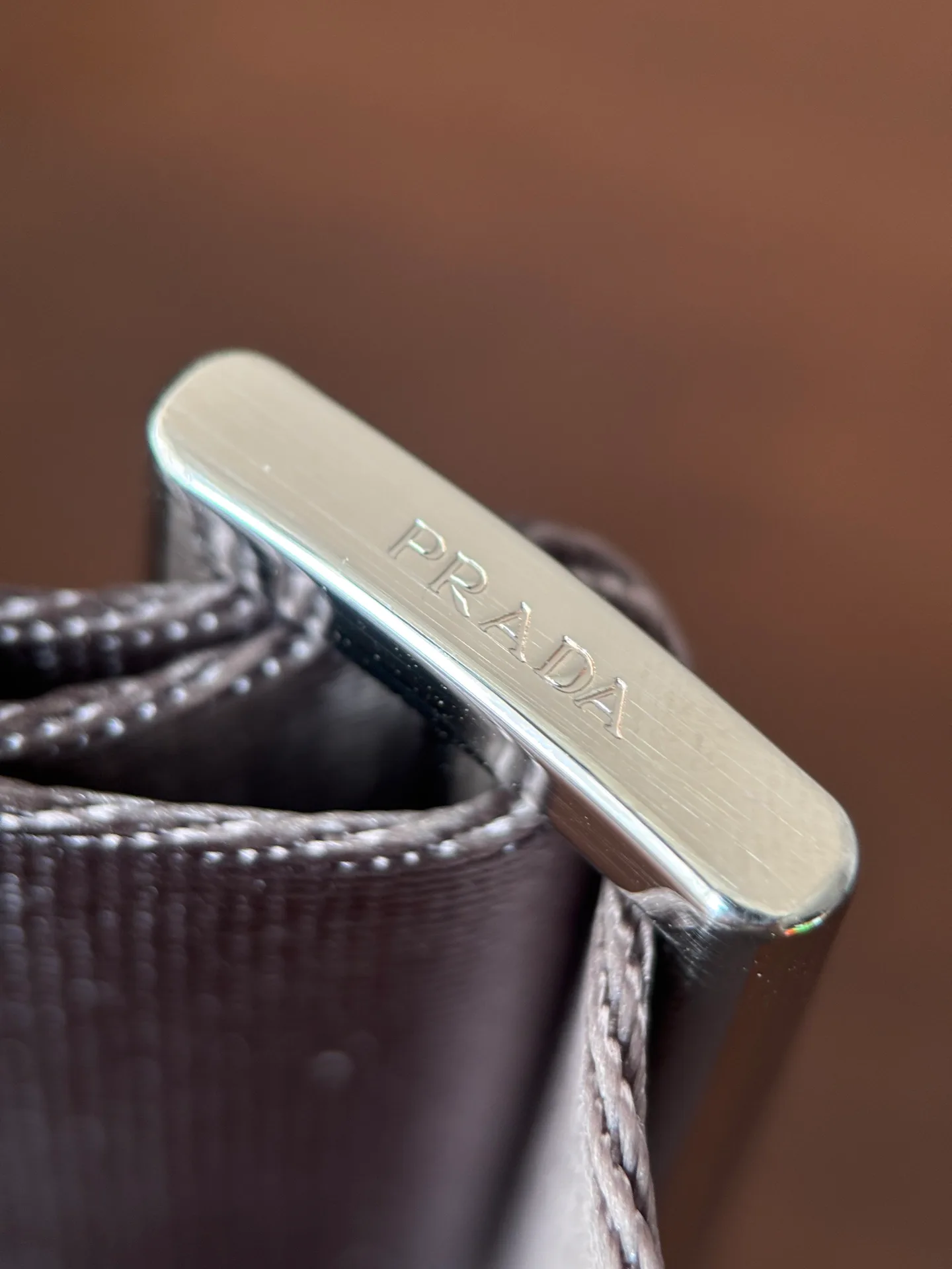 Классические Сумки Женские Prada 11480458