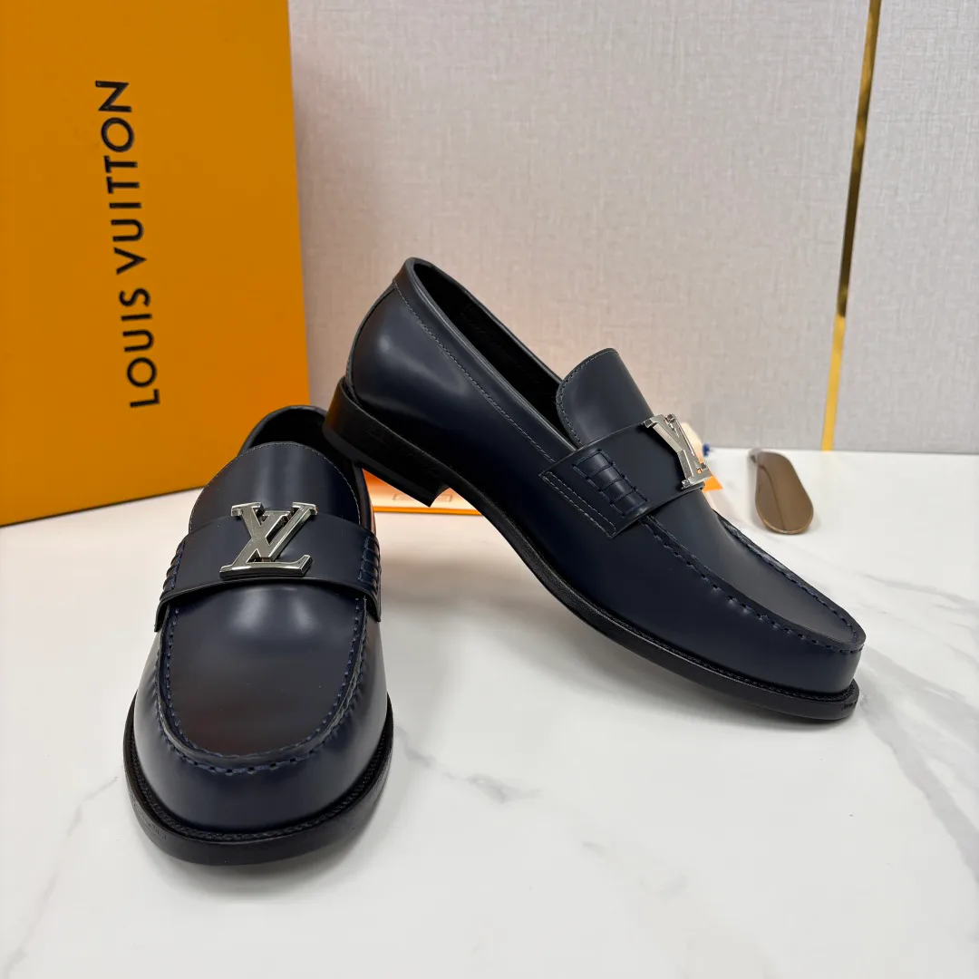 Лоферы И Туфли Мужские Louis Vuitton 18139703